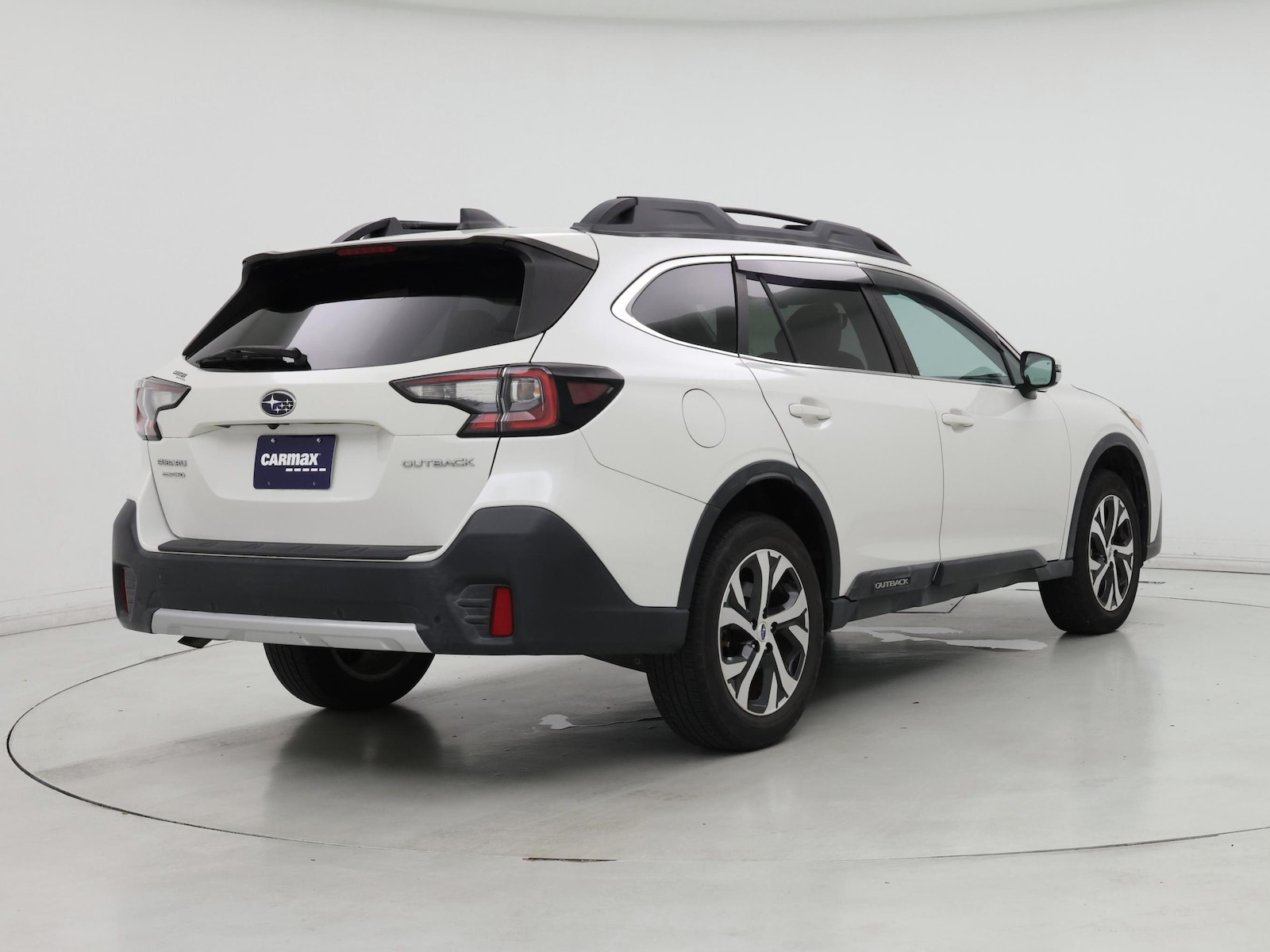 2021 Subaru Outback Limited - Photo 9