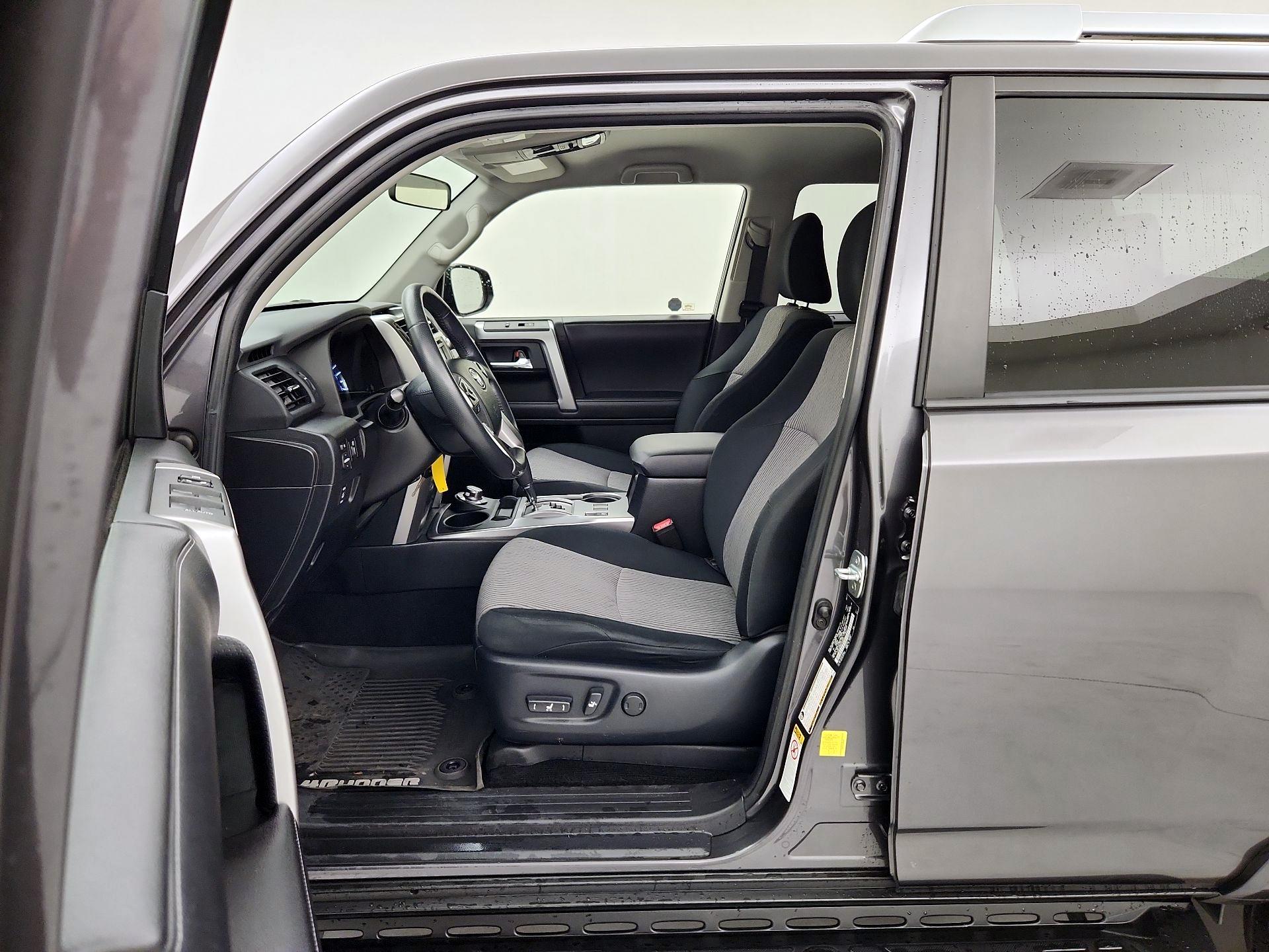 Thumbnail: 2018 Toyota 4Runner - 11
