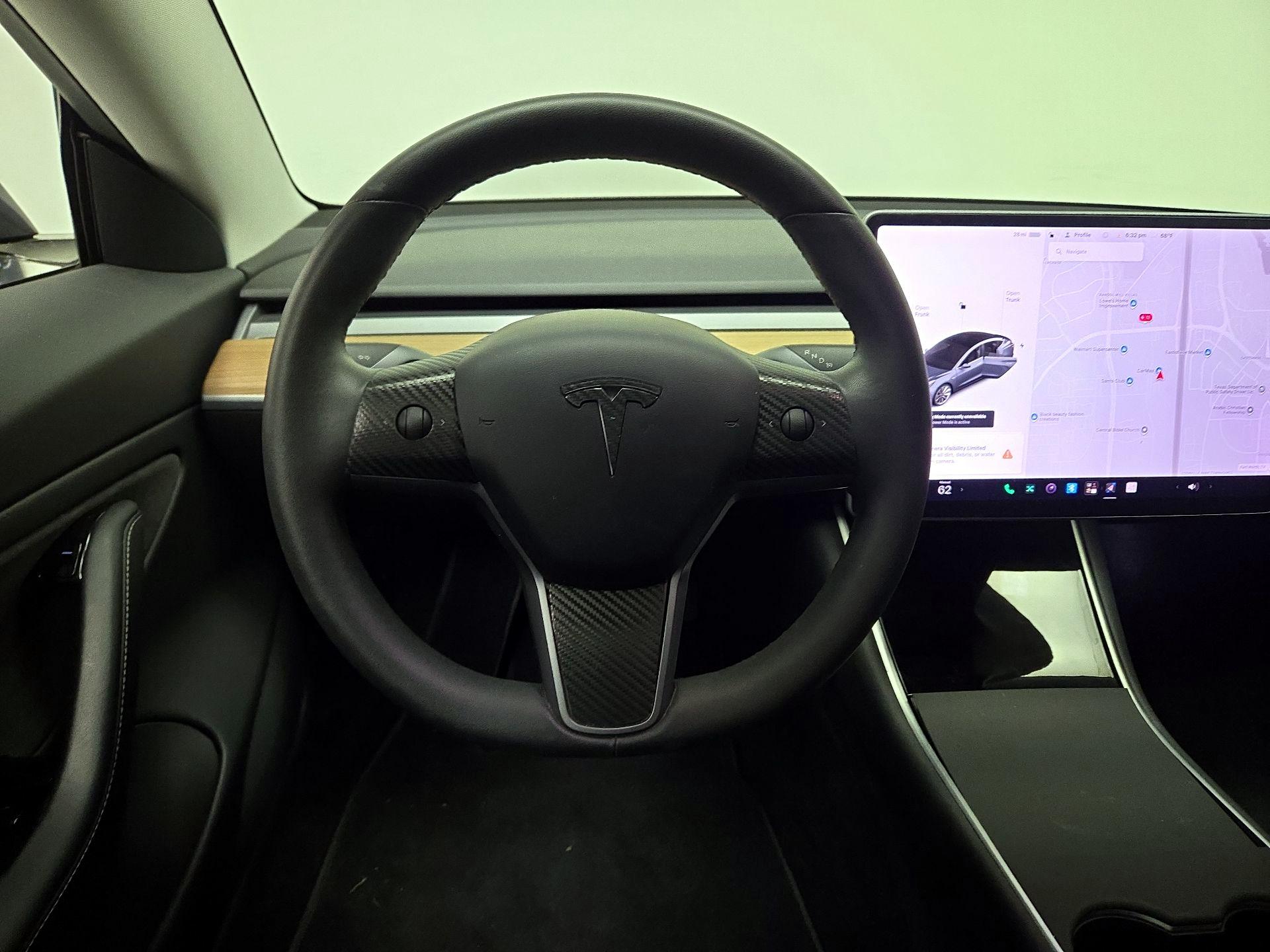 Thumbnail: 2020 Tesla Model 3 - 10