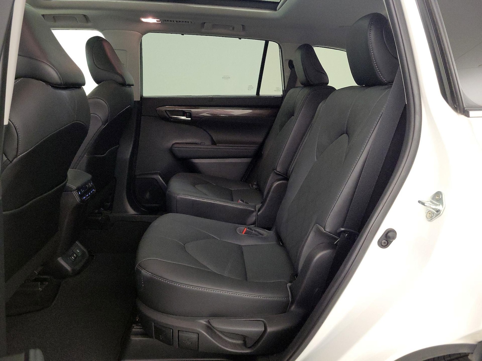 2021 Toyota Highlander Platinum - Photo 21