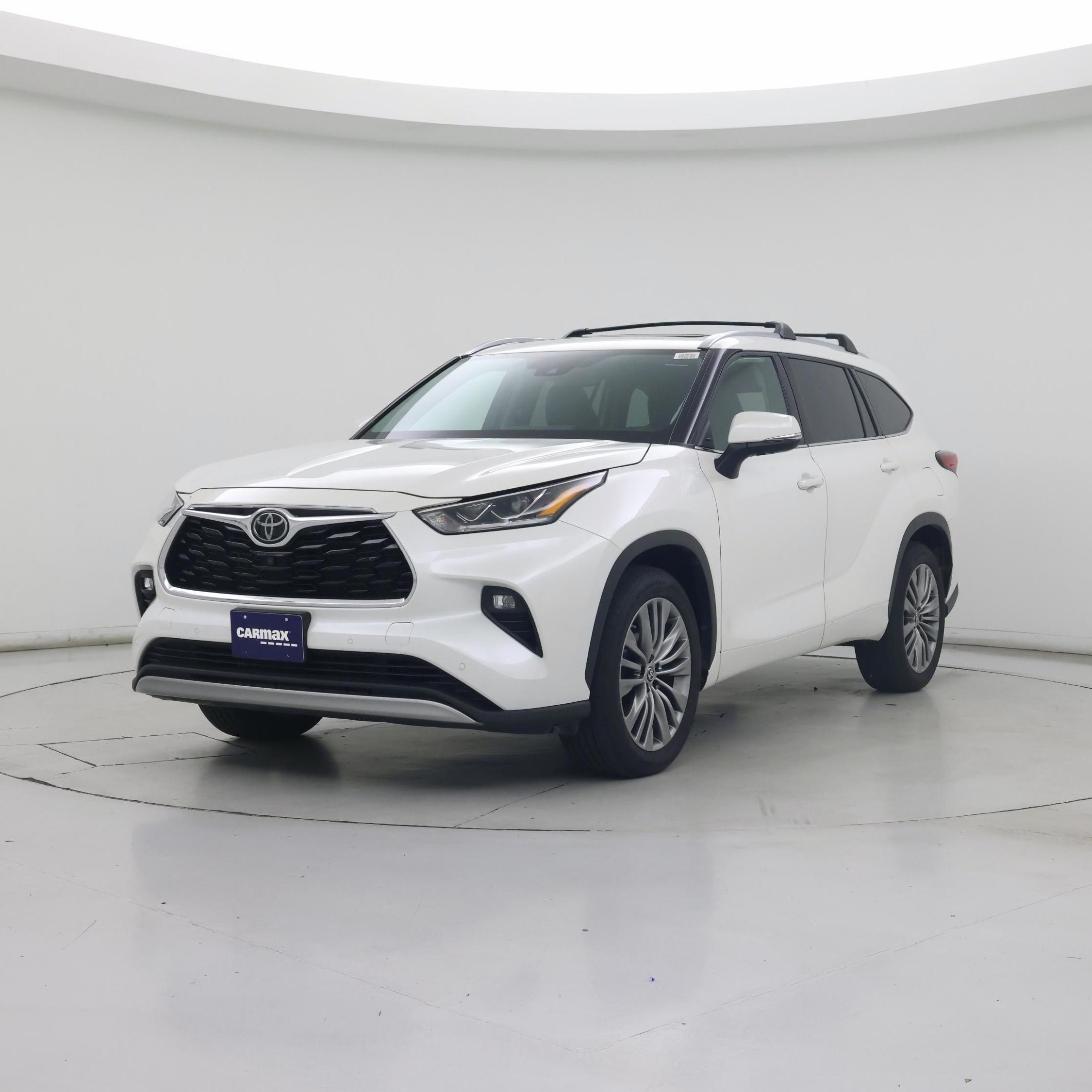 Thumbnail: 2021 Toyota Highlander - 4