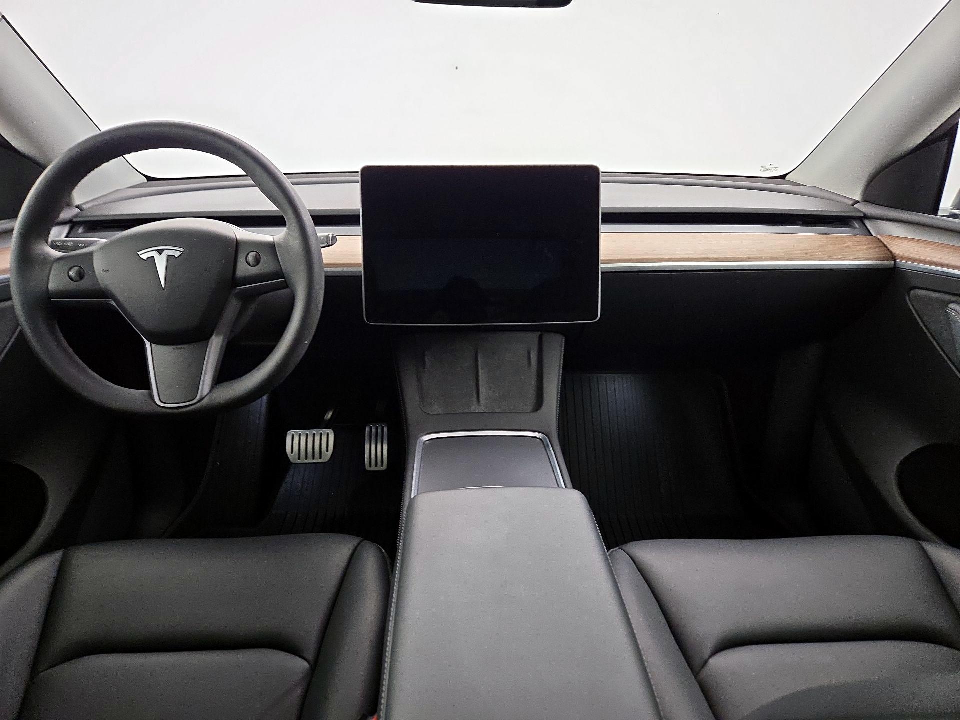 Thumbnail: 2022 Tesla Model Y - 9