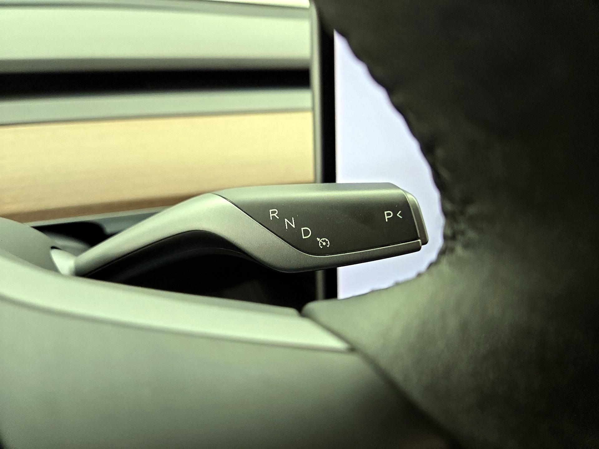 Thumbnail: 2022 Tesla Model Y - 17