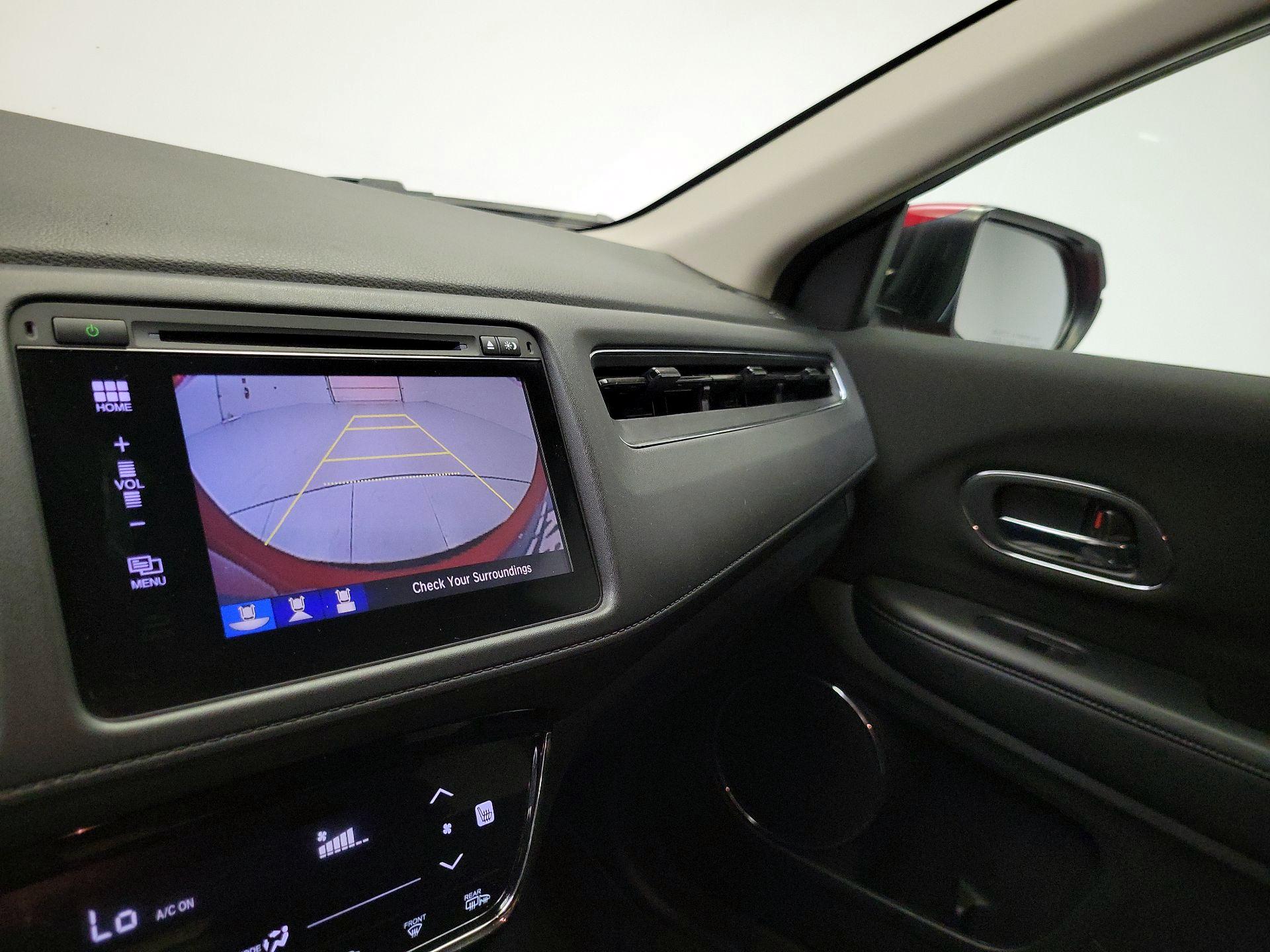 Thumbnail: 2016 Honda HR-V - 14