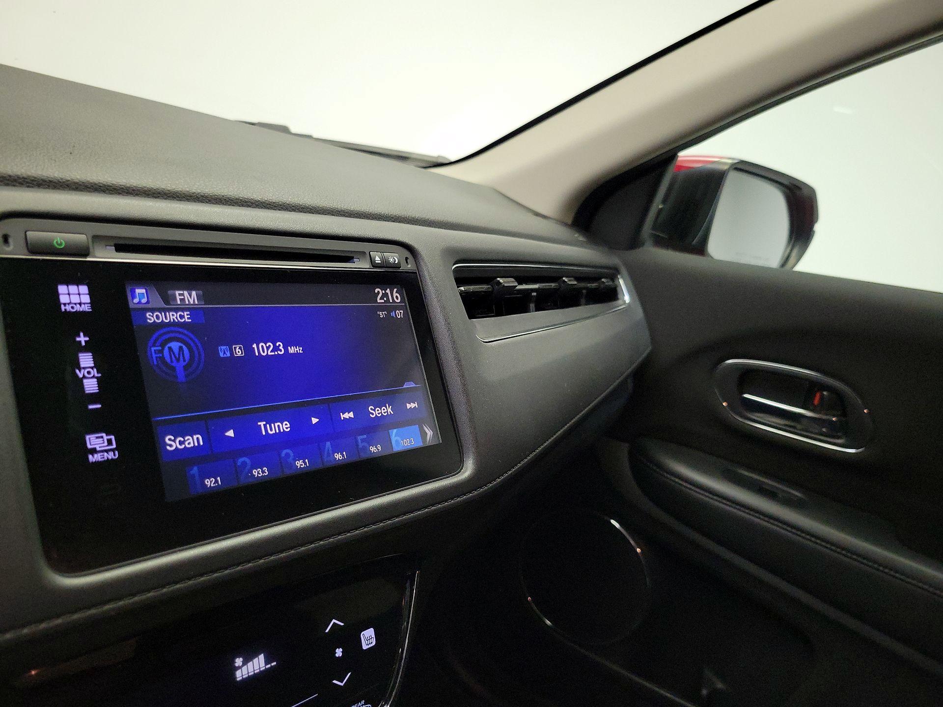 Thumbnail: 2016 Honda HR-V - 15