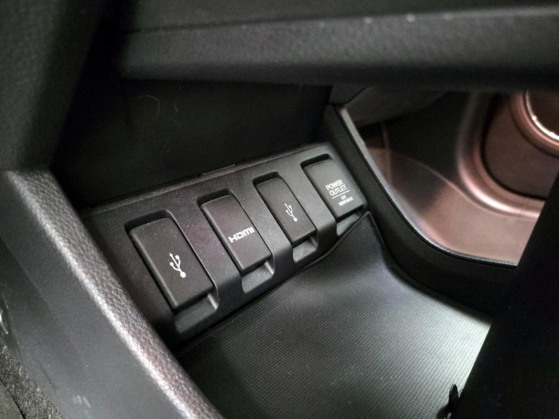 Thumbnail: 2016 Honda HR-V - 18