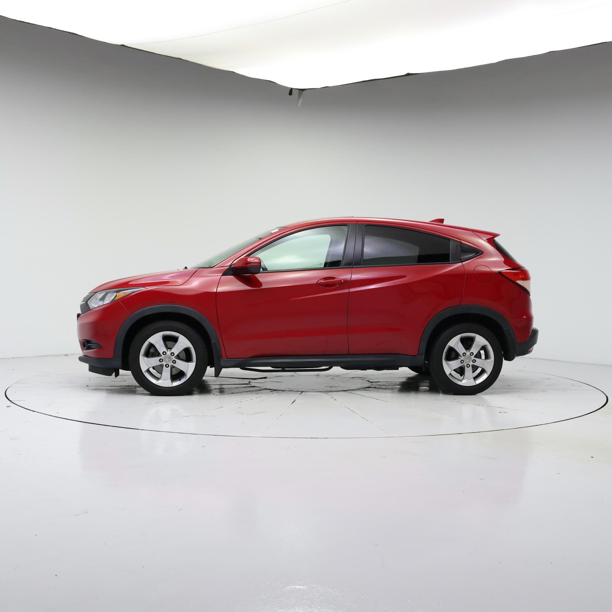 Thumbnail: 2016 Honda HR-V - 3