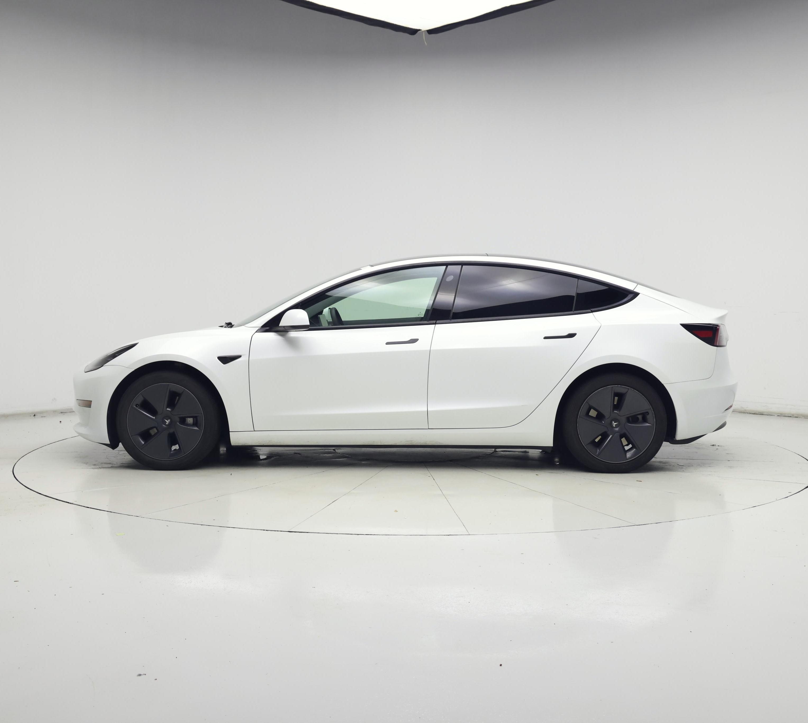 Thumbnail: 2023 Tesla Model 3 - 3