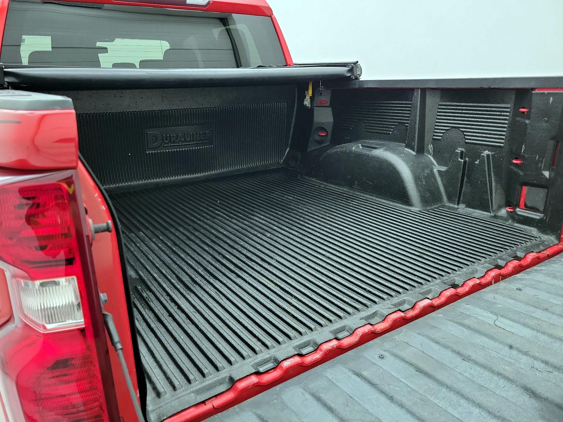 Thumbnail: 2019 Chevrolet Silverado 1500 - 20