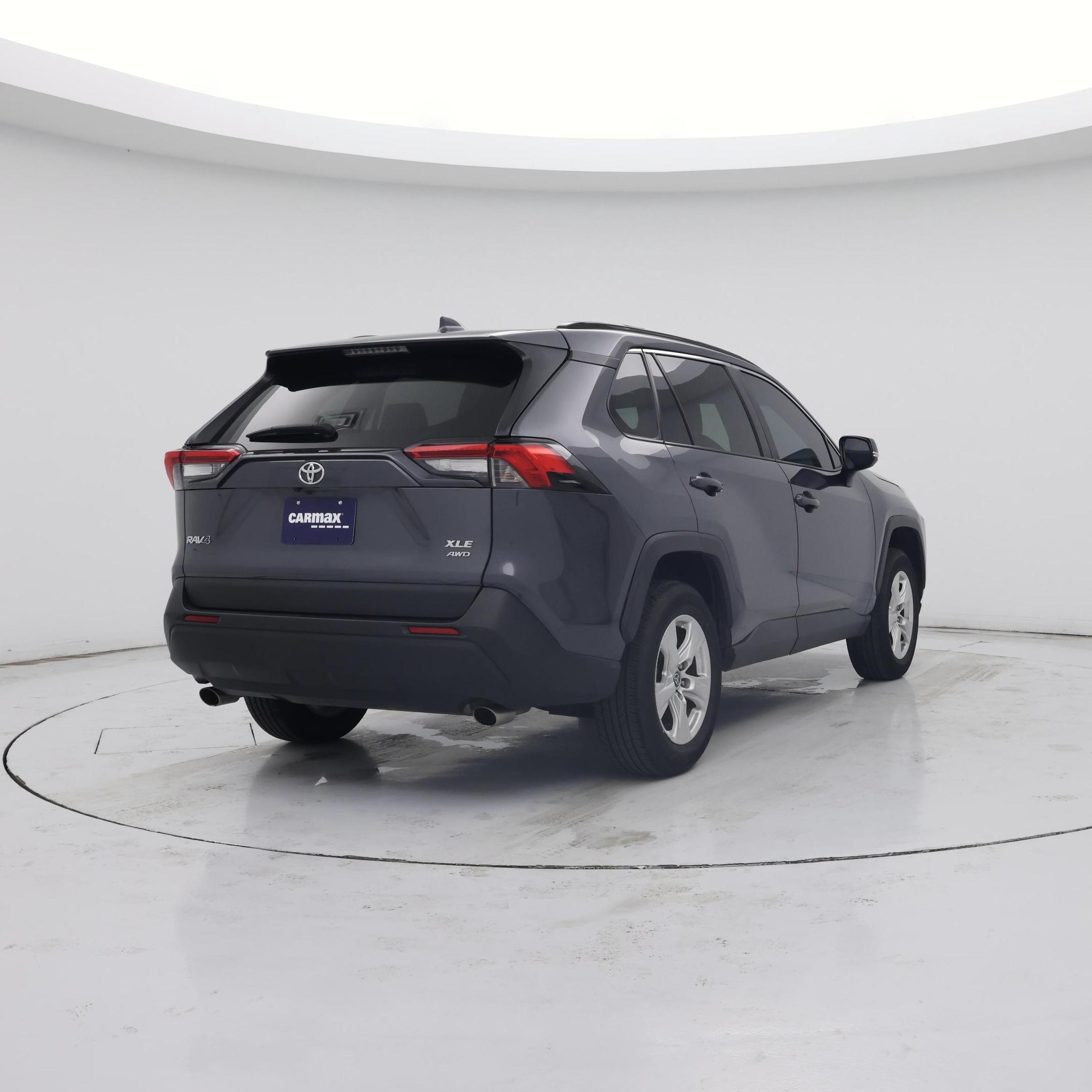 Thumbnail: 2025 Toyota RAV4 - 8