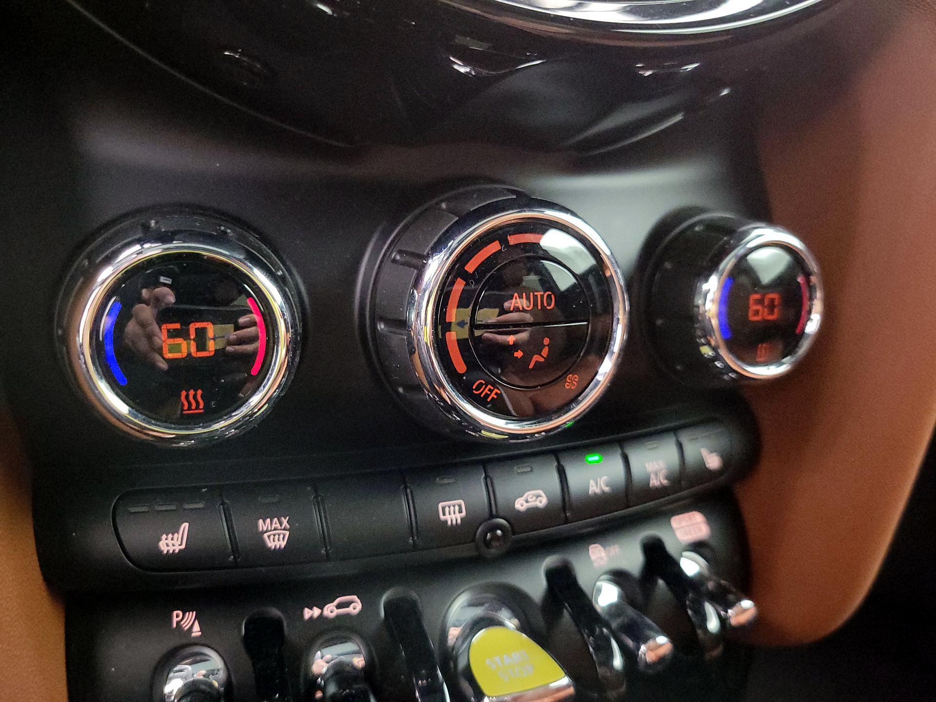 Thumbnail: 2023 MINI Cooper Hardtop - 17