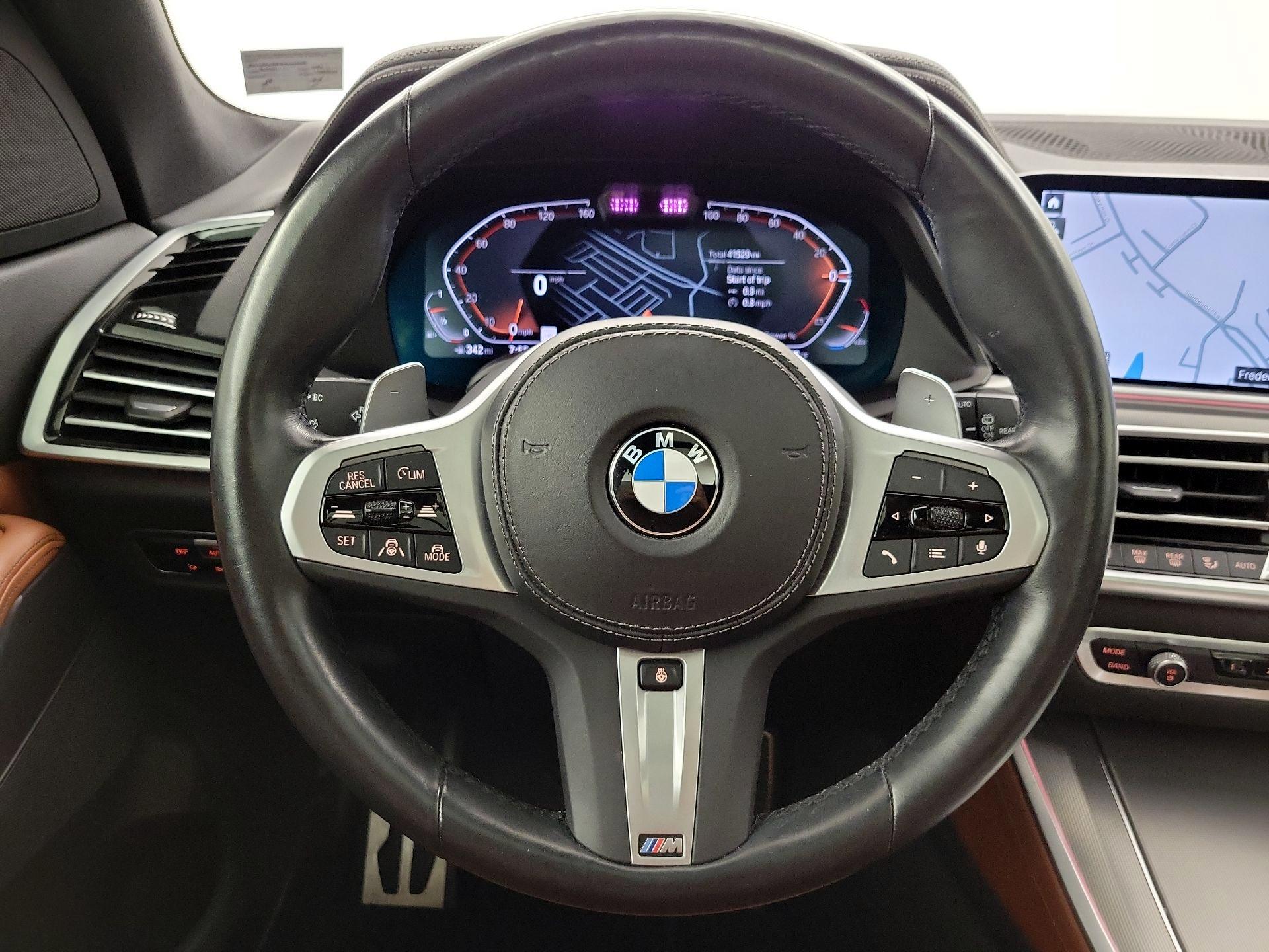 Thumbnail: 2022 BMW X5 - 10