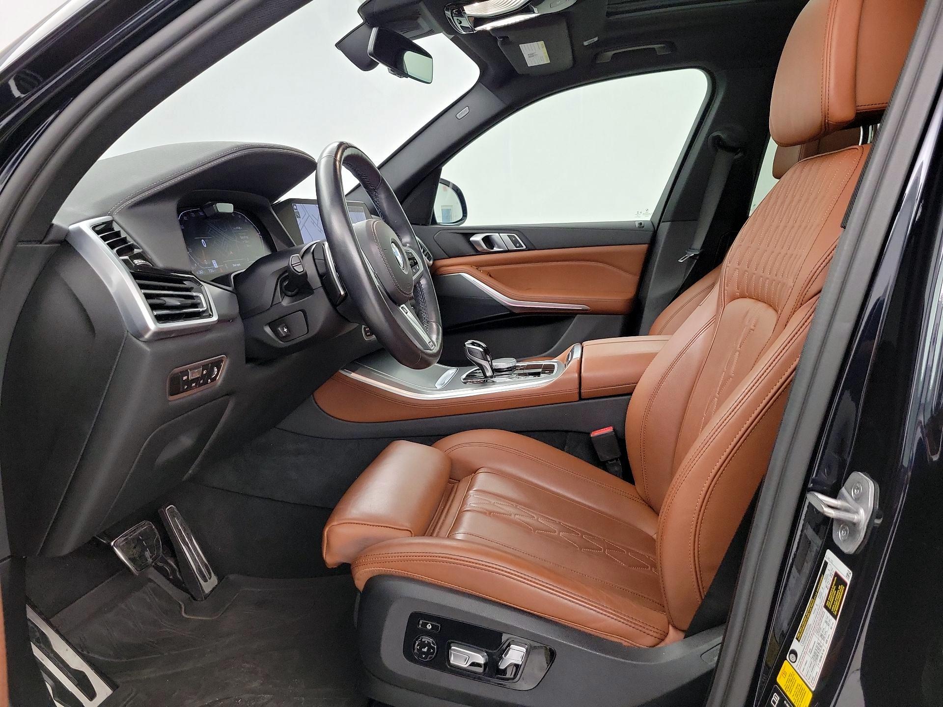Thumbnail: 2022 BMW X5 - 11