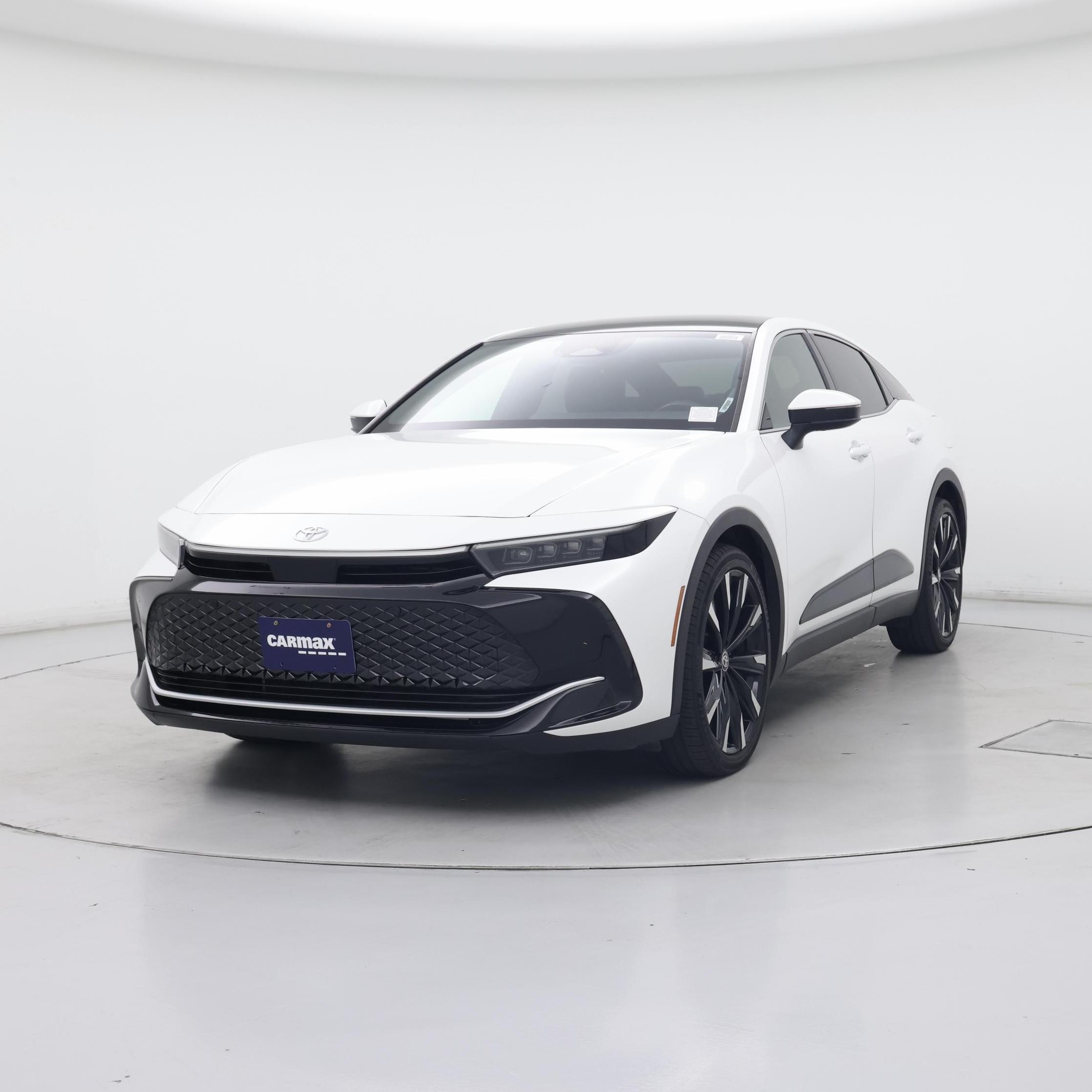 Thumbnail: 2023 Toyota Crown - 4