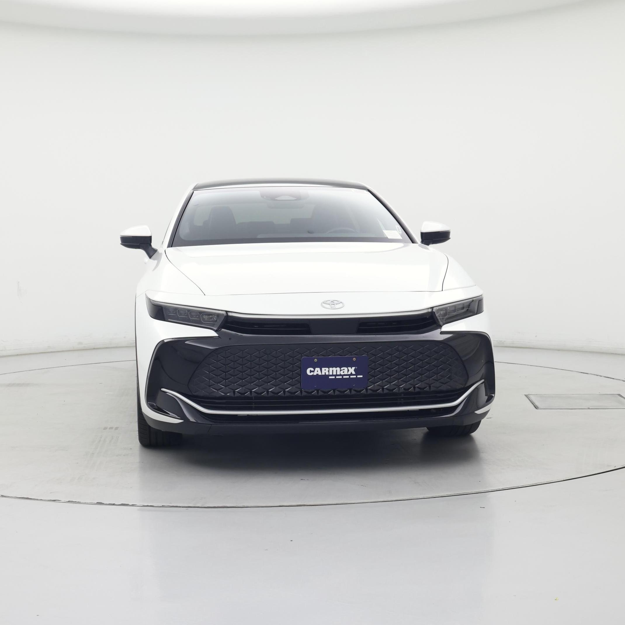 Thumbnail: 2023 Toyota Crown - 5