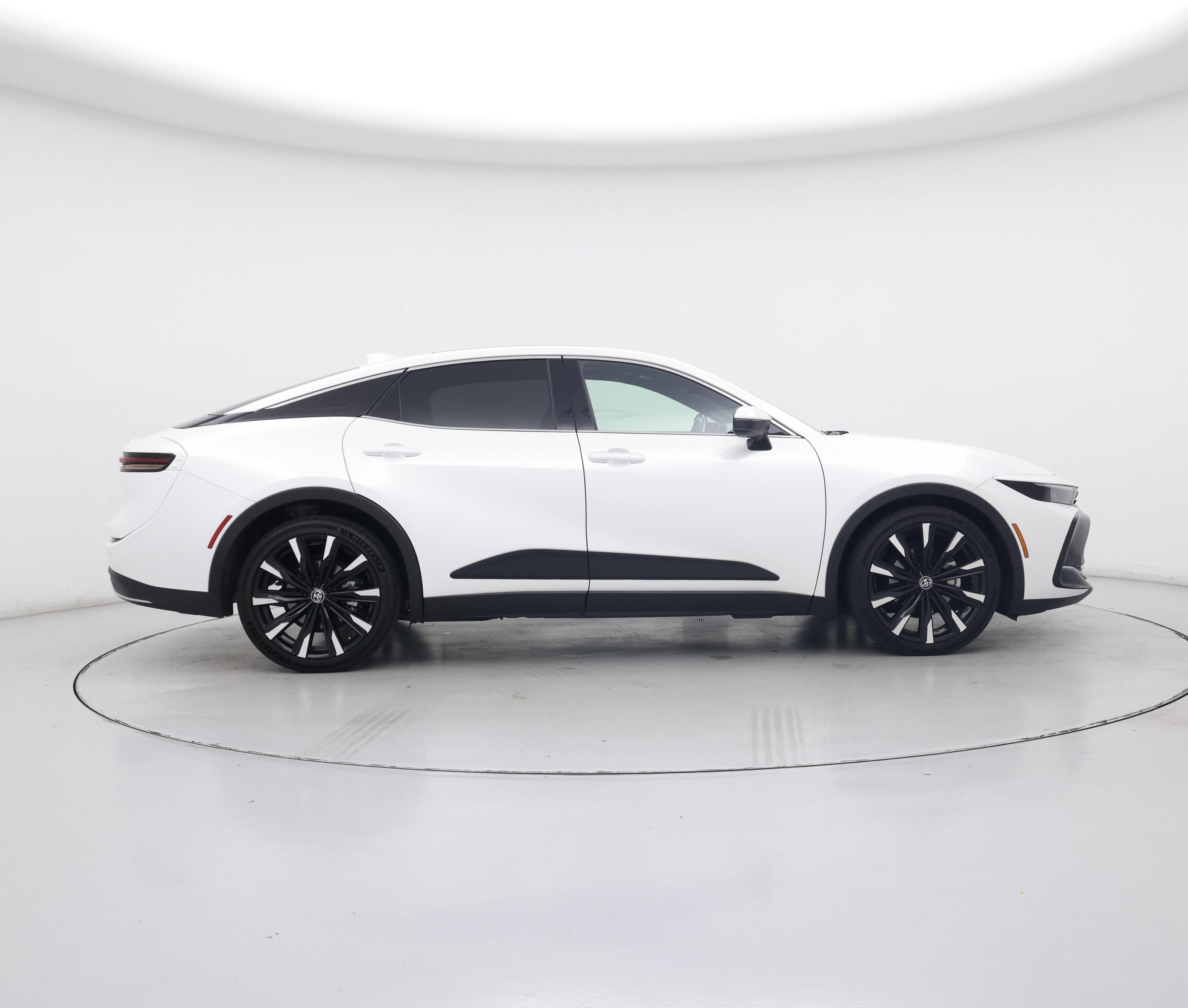 Thumbnail: 2023 Toyota Crown - 7