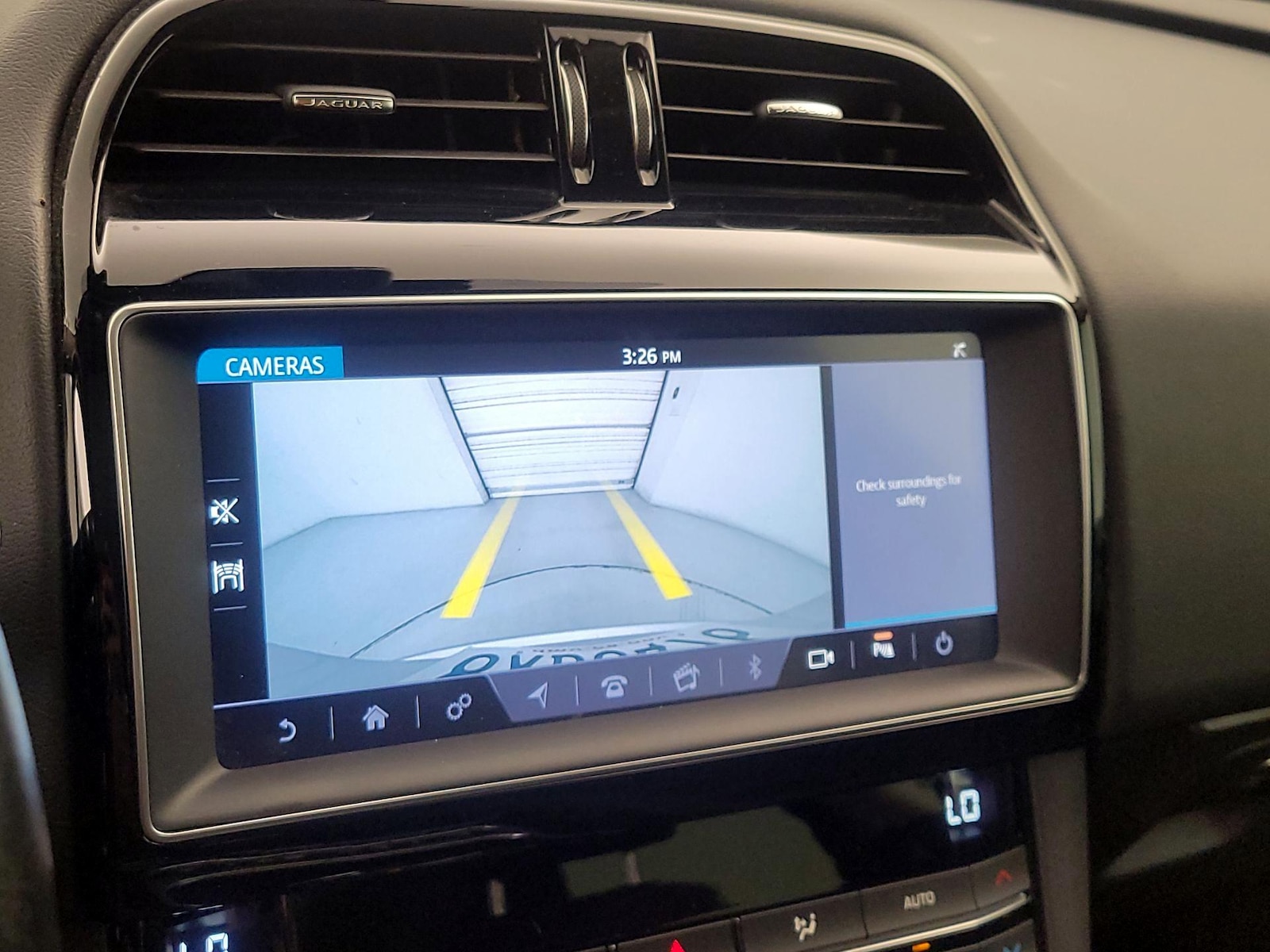 2020 Jaguar F-Pace Premium - Photo 16