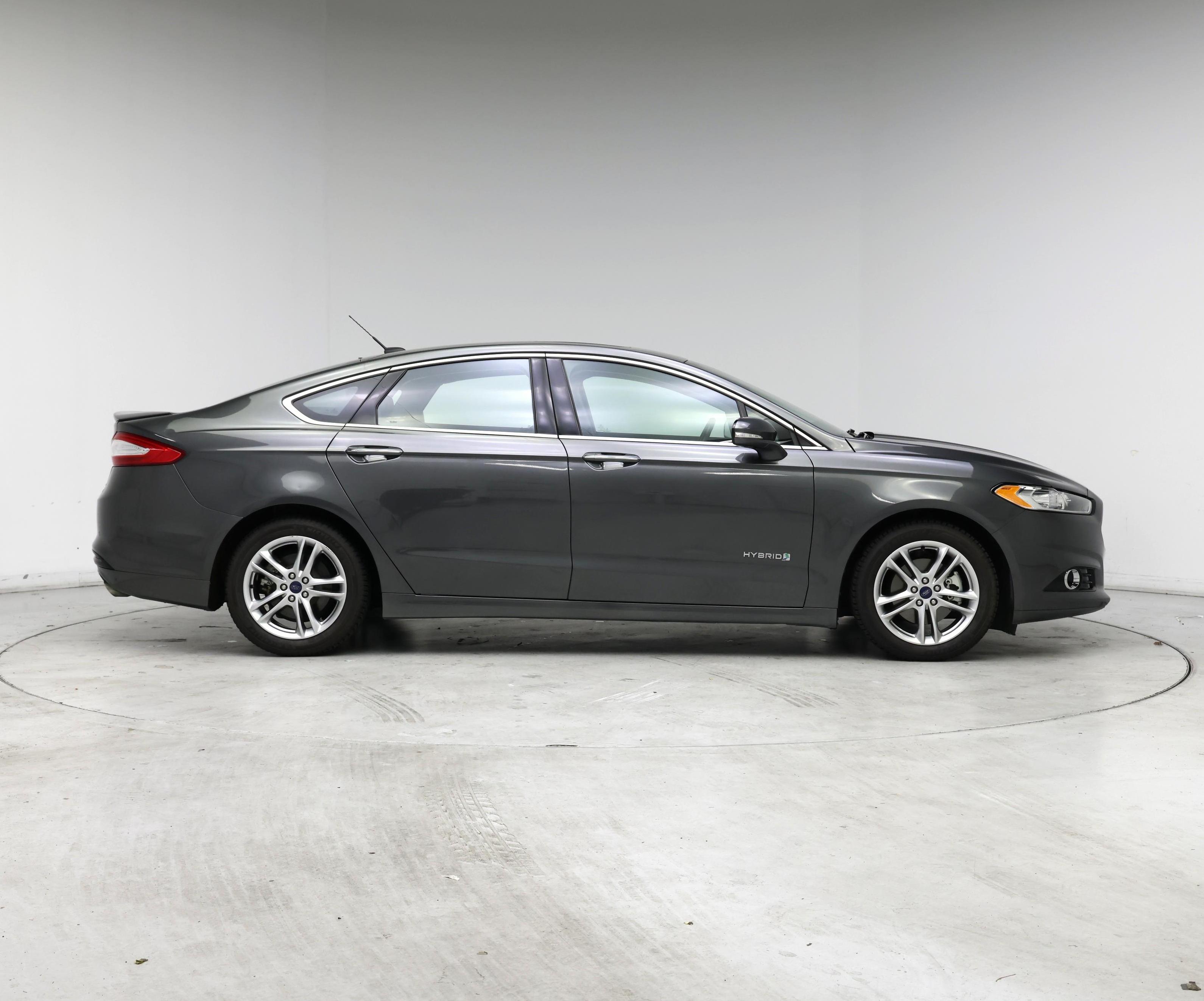 Thumbnail: 2016 Ford Fusion - 7