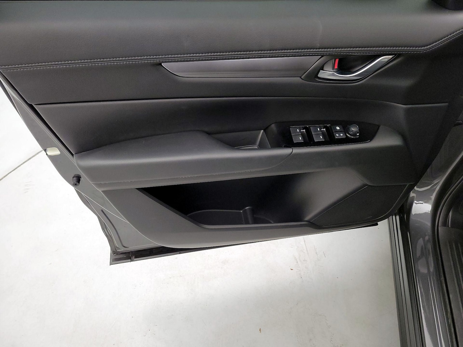 2025 Mazda CX-5 S Select Package - Photo 13