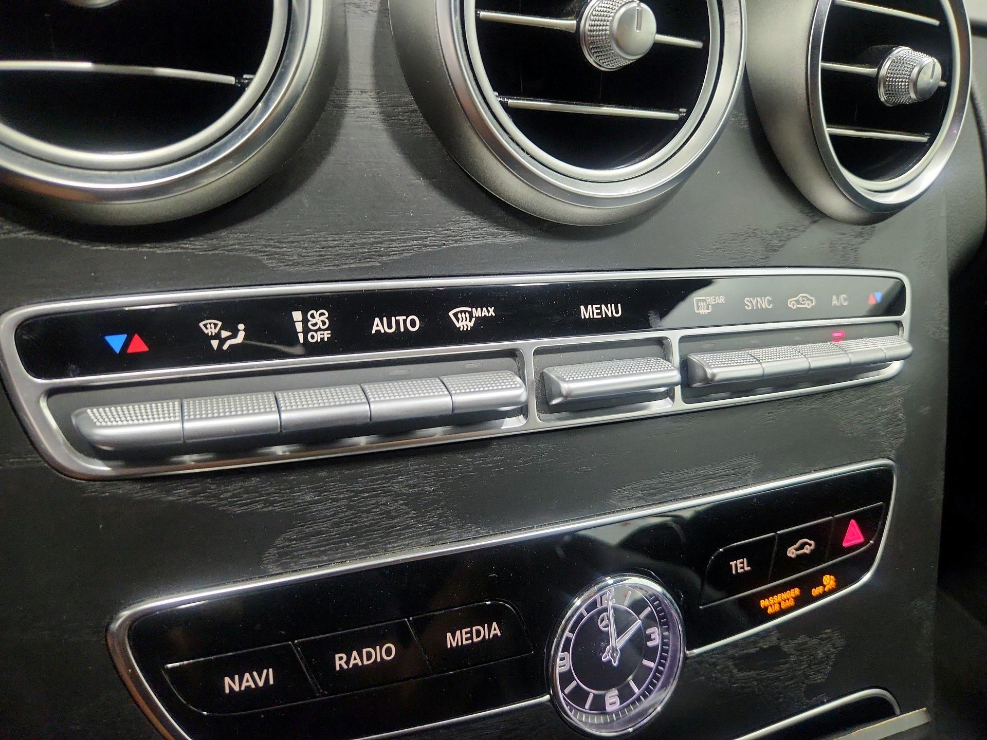 Thumbnail: 2019 Mercedes-Benz C-Class - 16