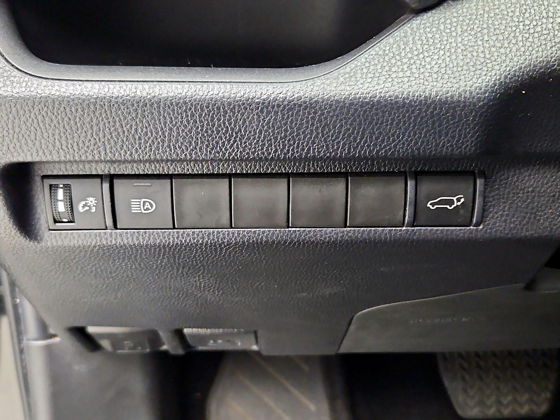 Thumbnail: 2023 Toyota RAV4 - 13