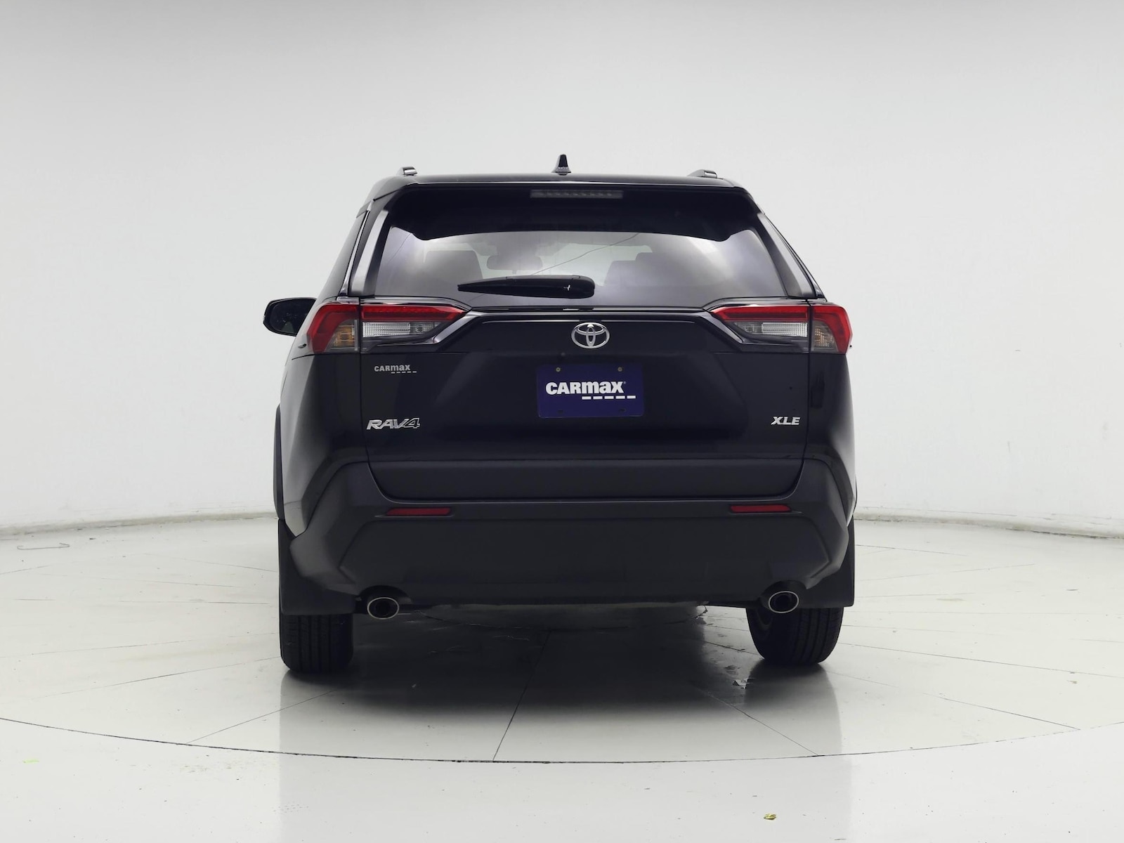 2023 Toyota RAV4 XLE - Photo 7