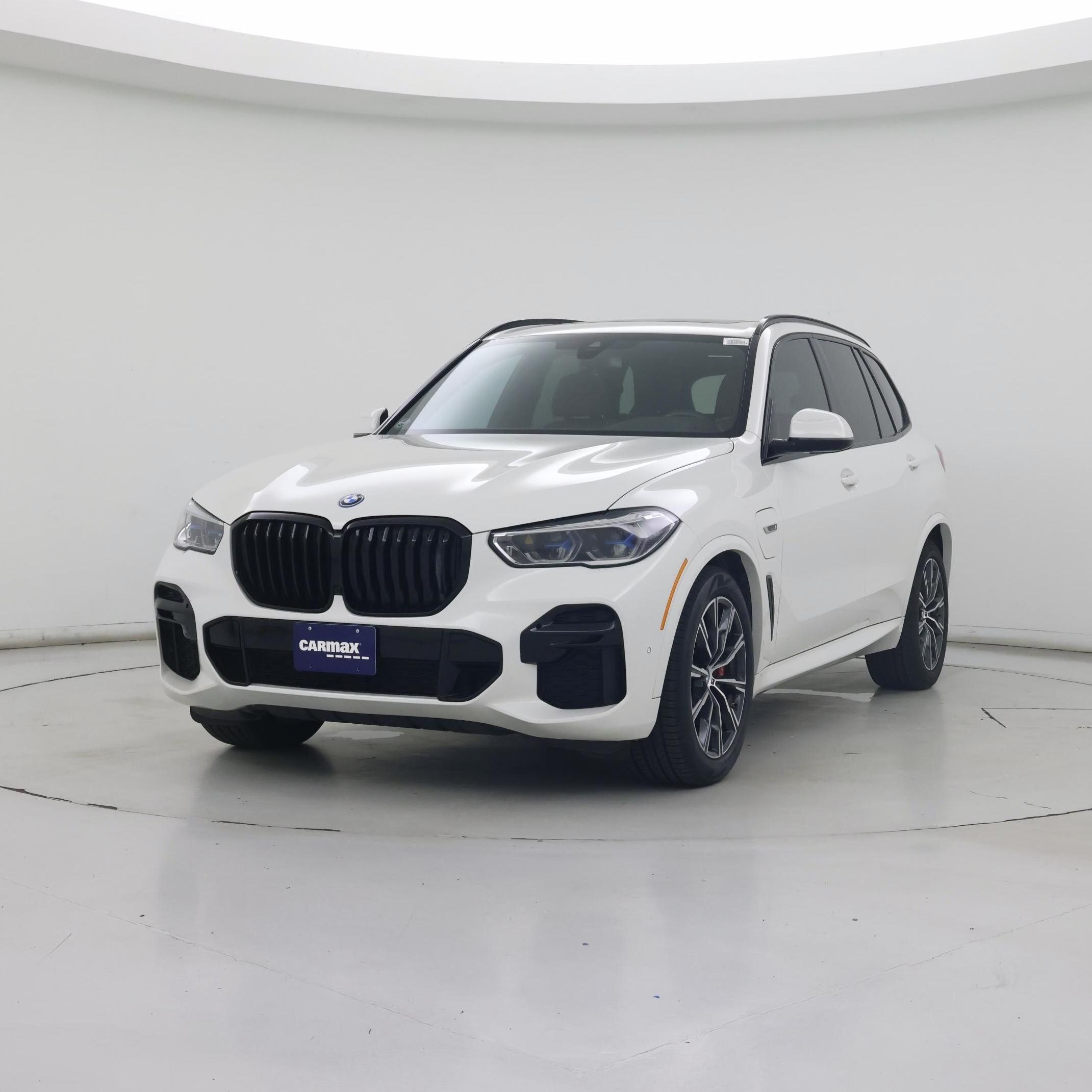 Thumbnail: 2023 BMW X5 - 4