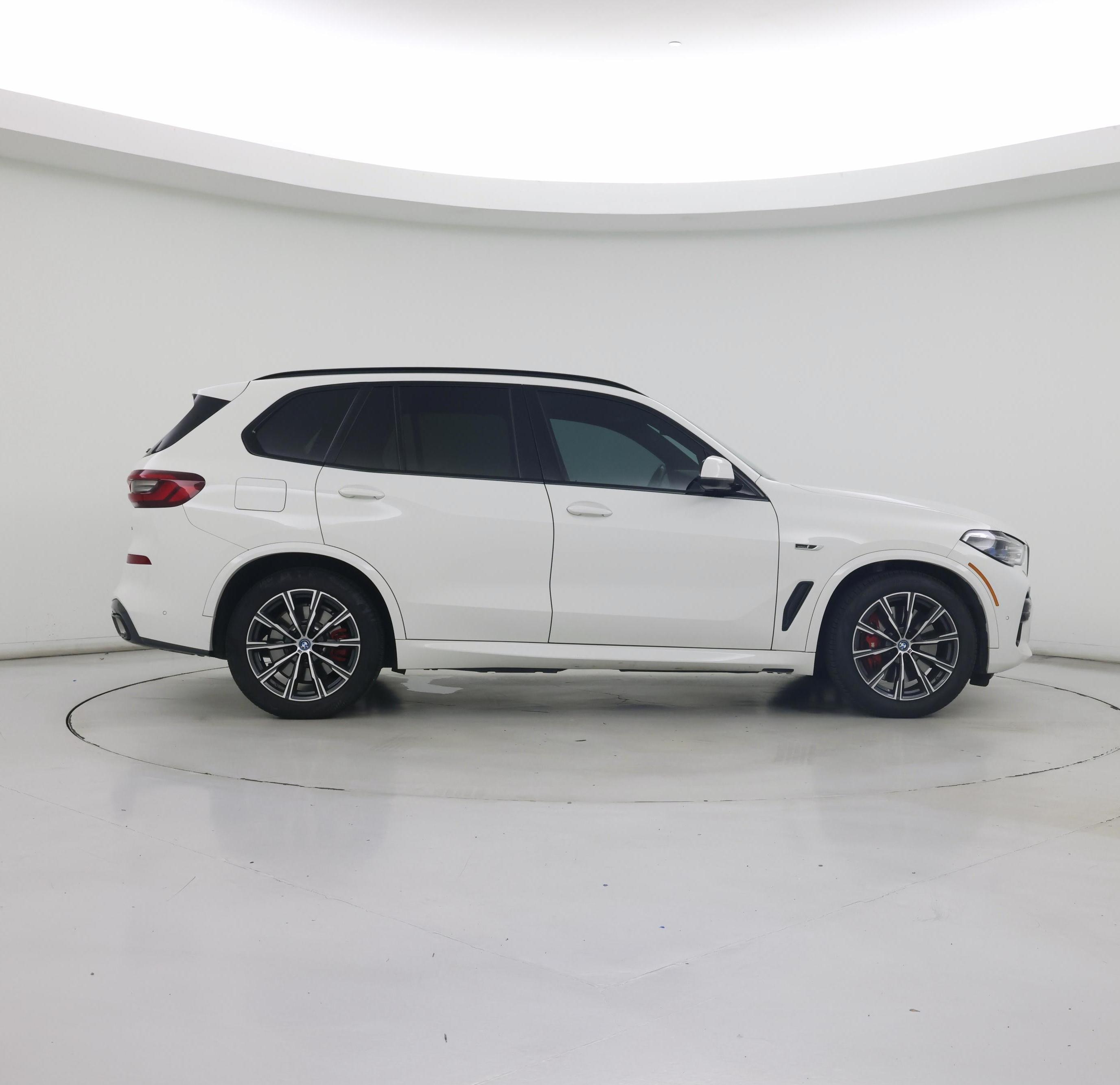 Thumbnail: 2023 BMW X5 - 7