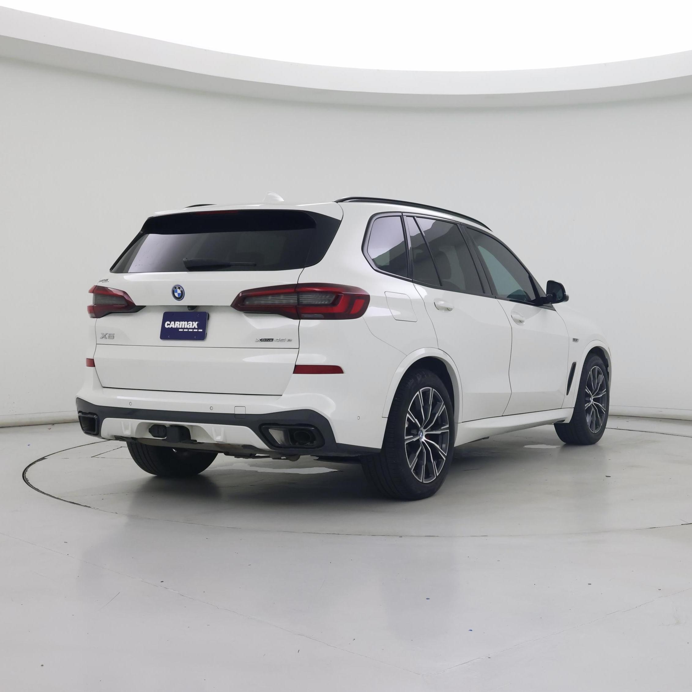 Thumbnail: 2023 BMW X5 - 8