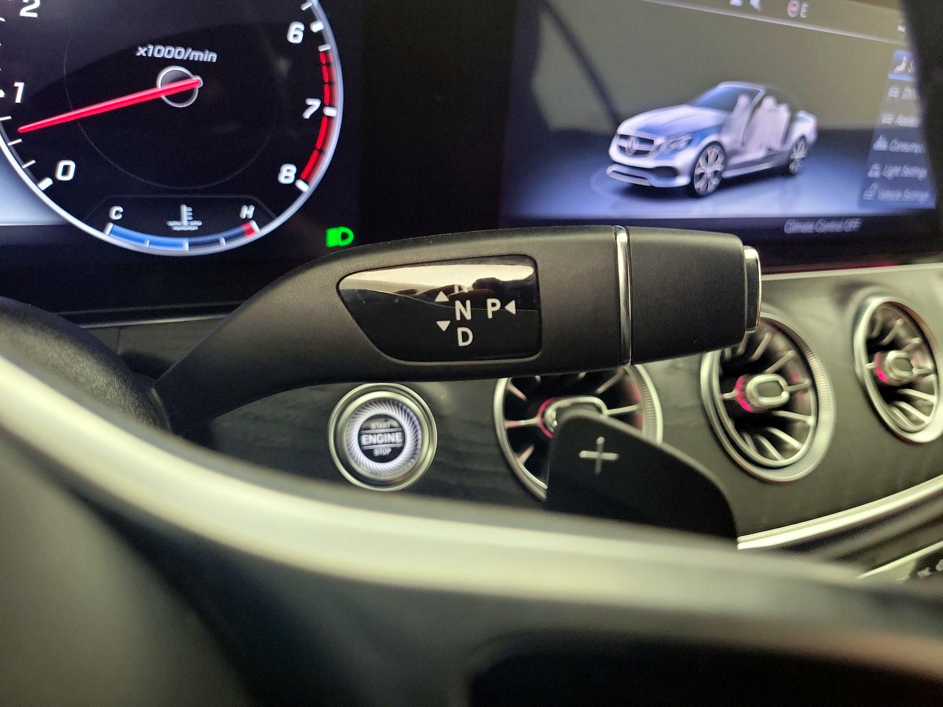Thumbnail: 2020 Mercedes-Benz E-Class - 17