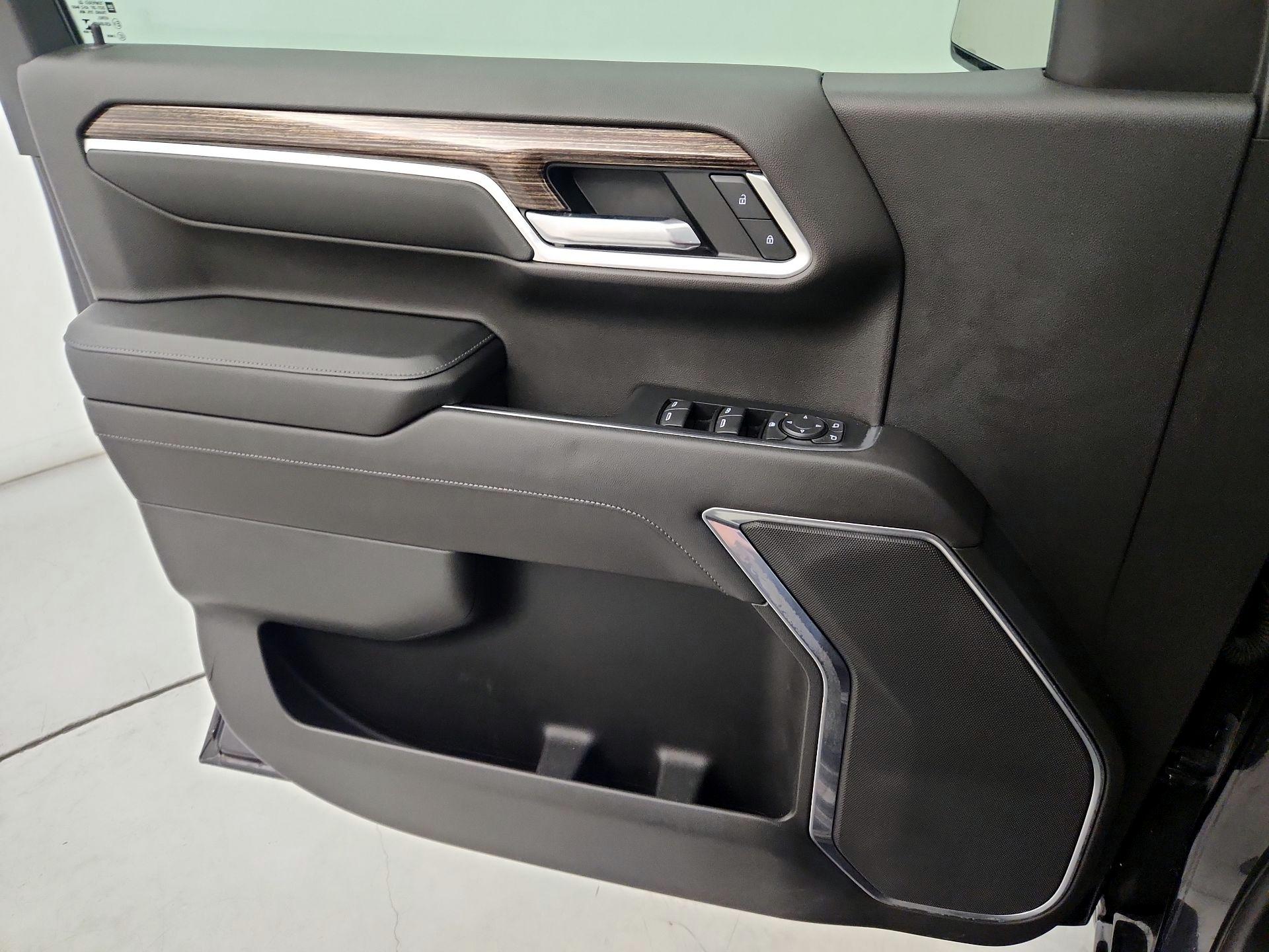 Thumbnail: 2022 GMC Sierra 1500 - 12