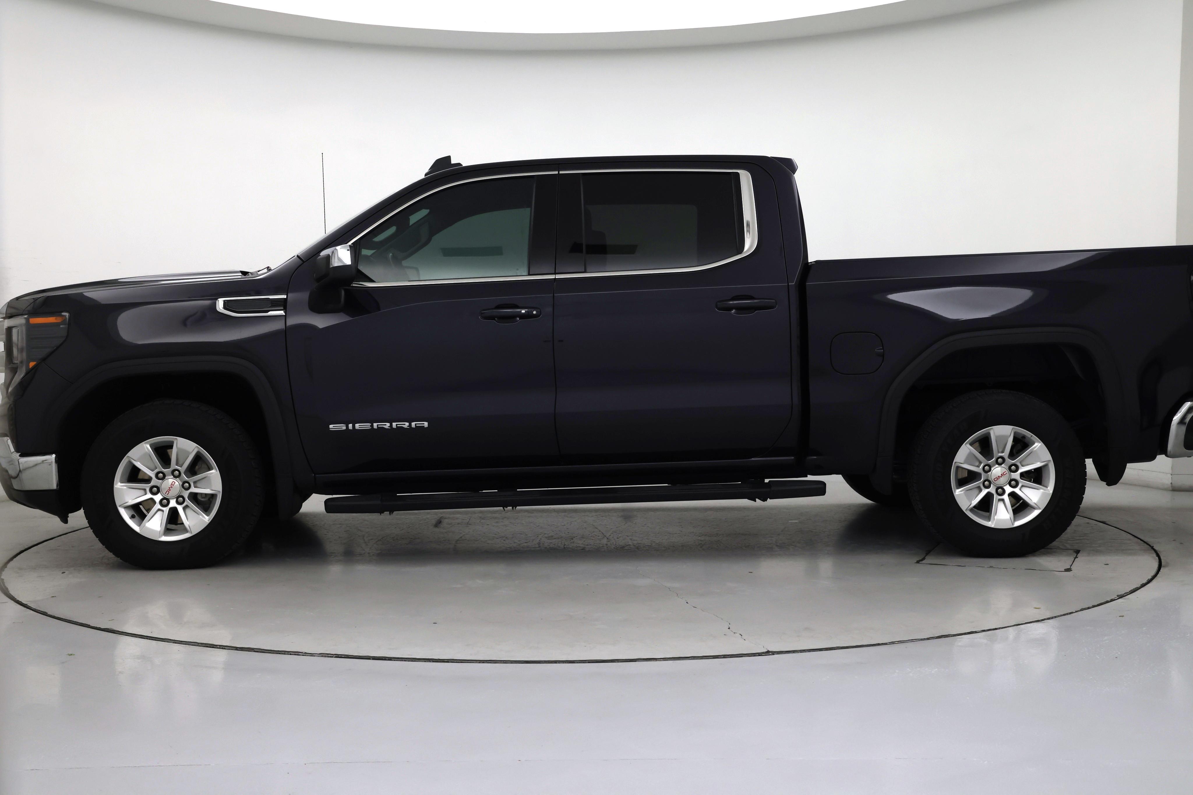 Thumbnail: 2022 GMC Sierra 1500 - 3