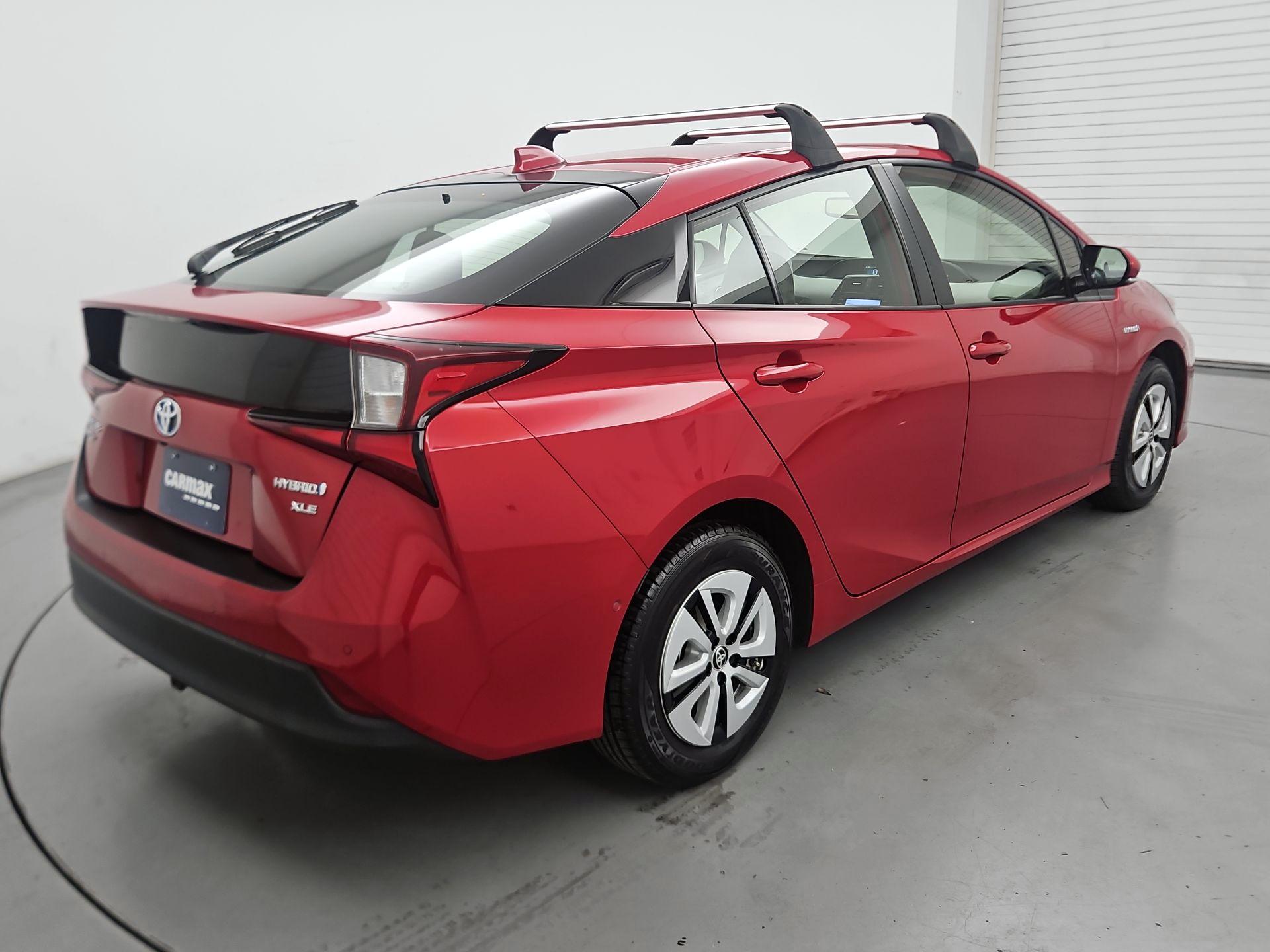 Thumbnail: 2020 Toyota Prius - 5