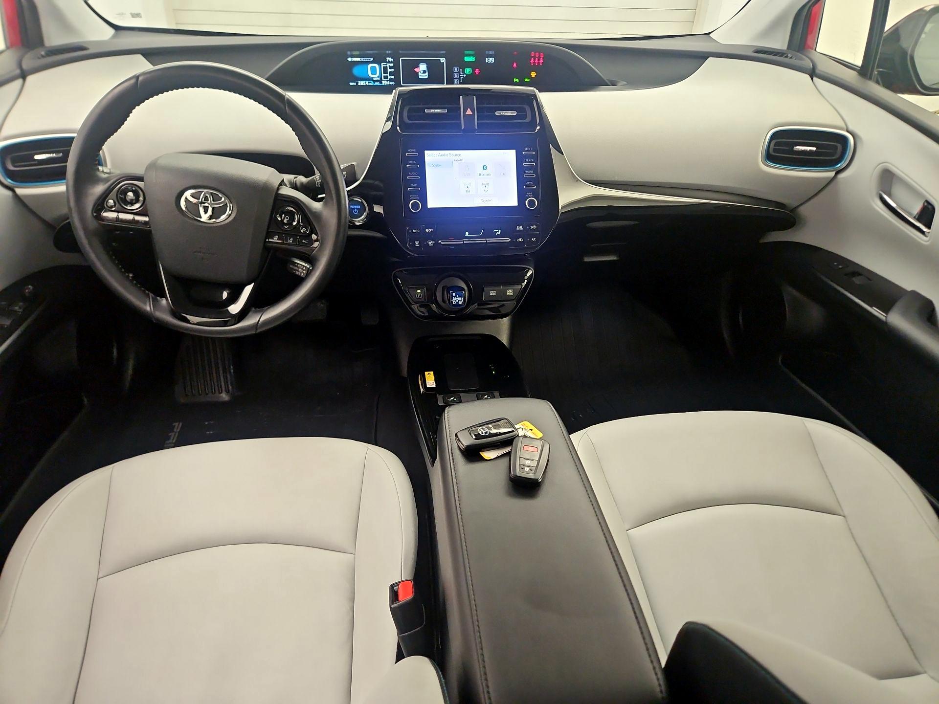 Thumbnail: 2020 Toyota Prius - 8
