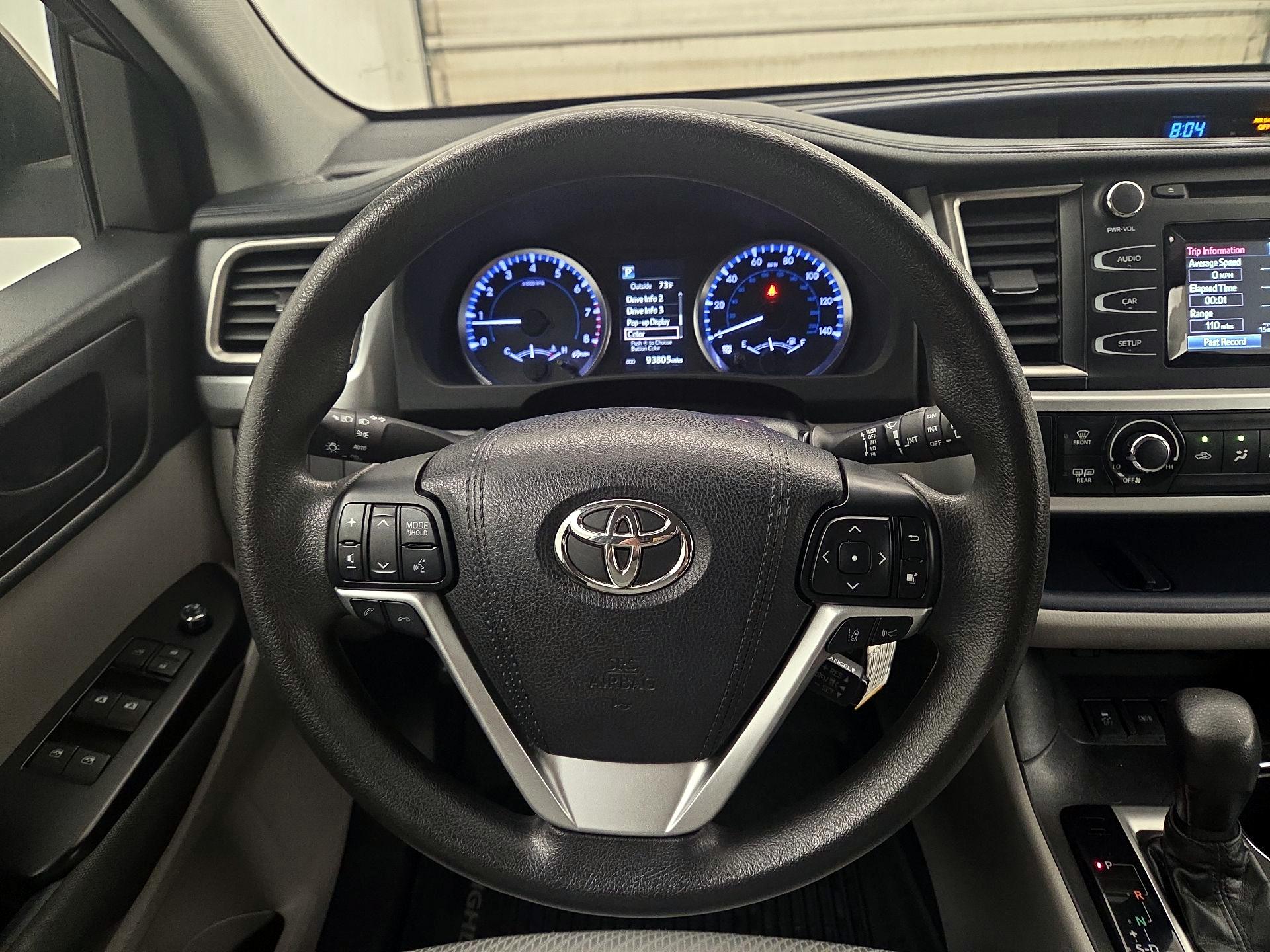 Thumbnail: 2018 Toyota Highlander - 10