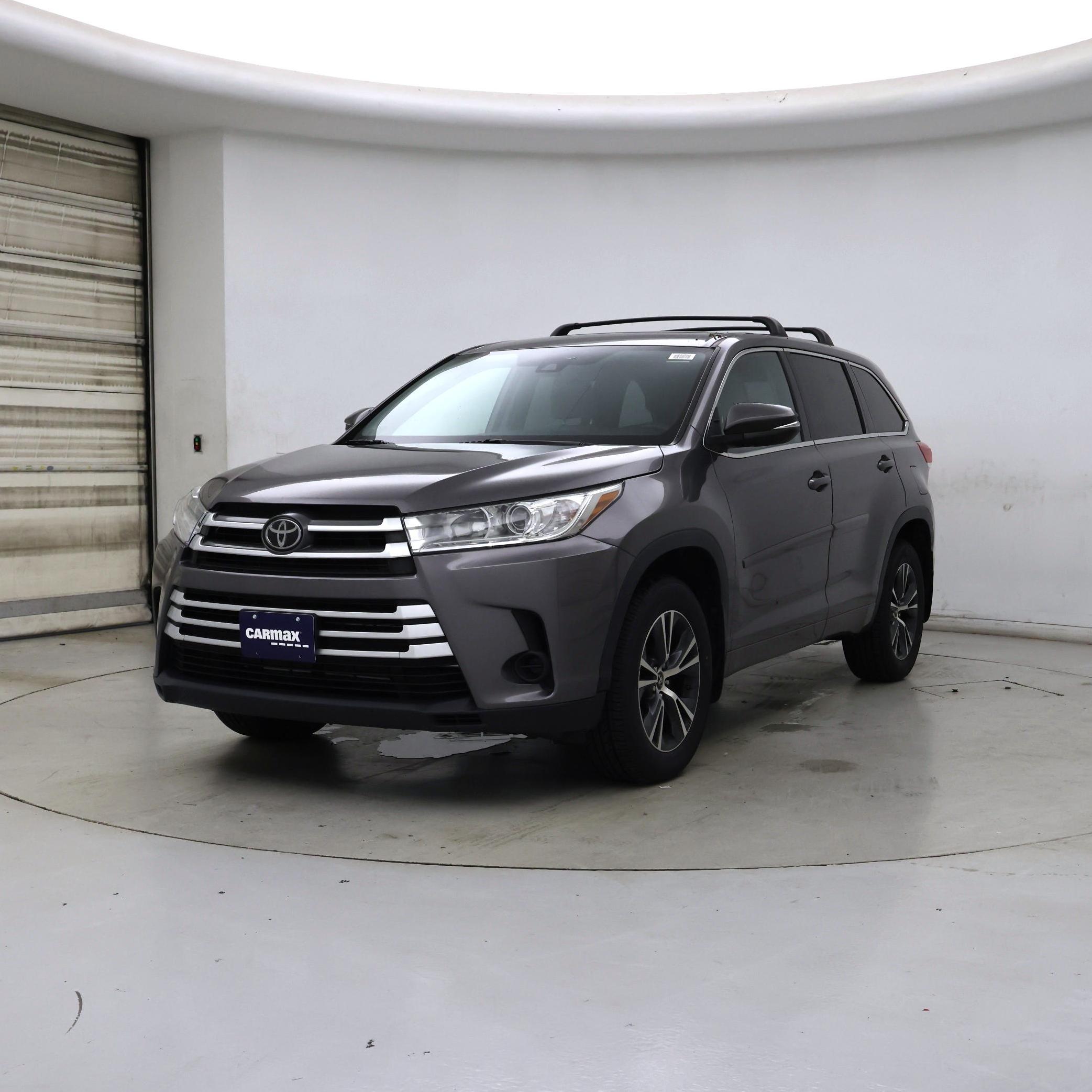 Thumbnail: 2018 Toyota Highlander - 4