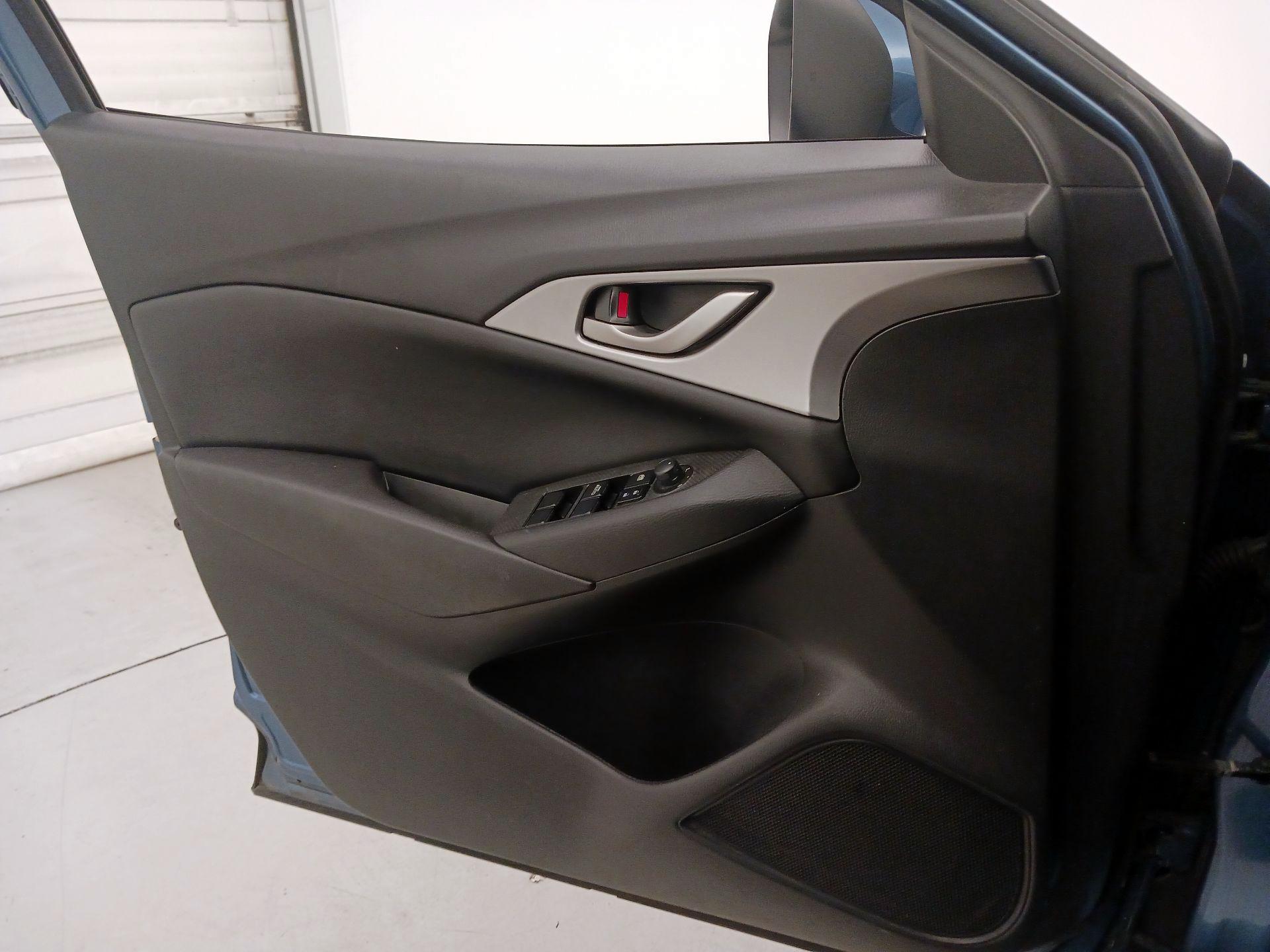 Thumbnail: 2021 Mazda CX-3 - 12
