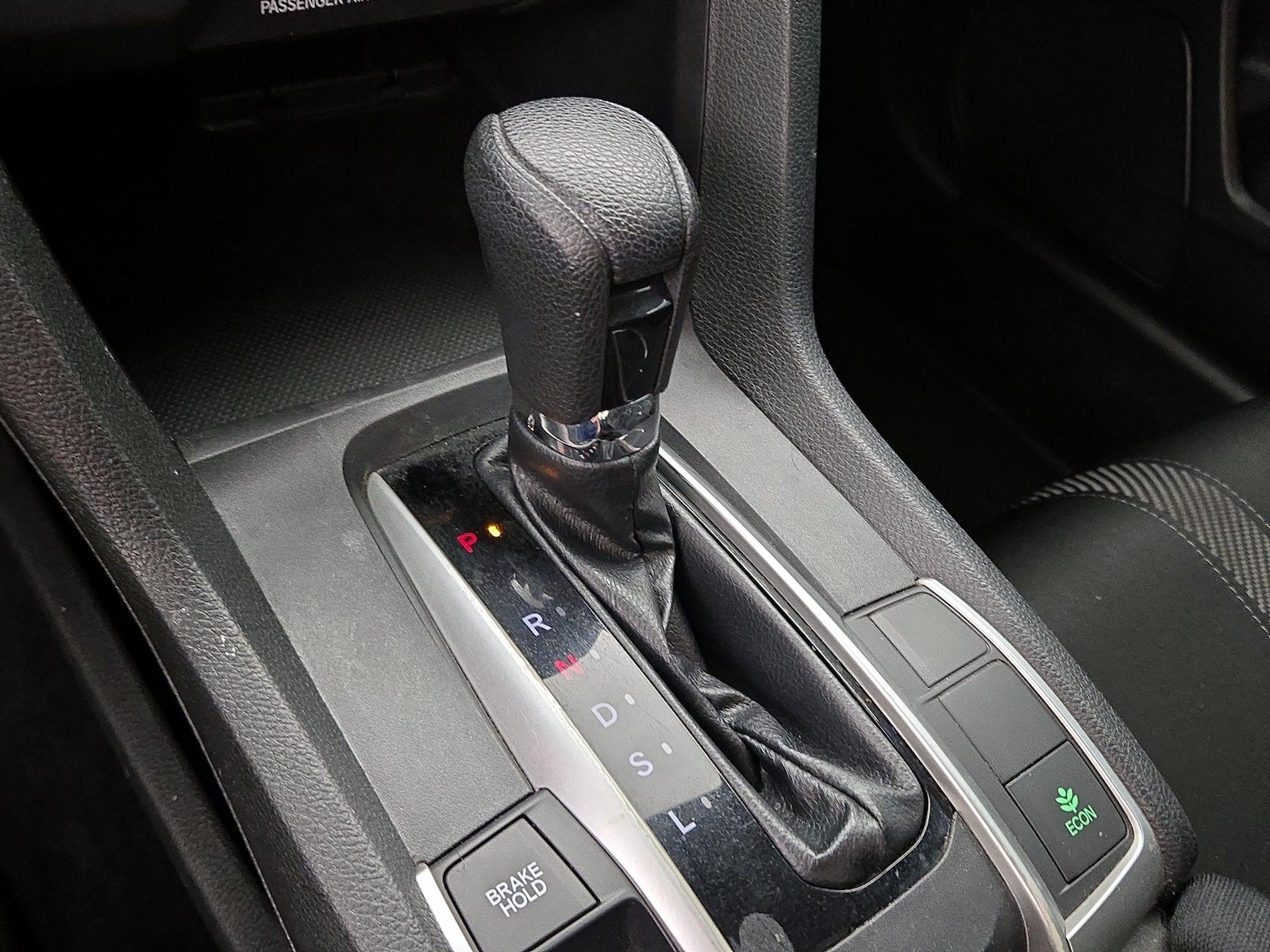 2018 Honda Civic LX - Photo 18