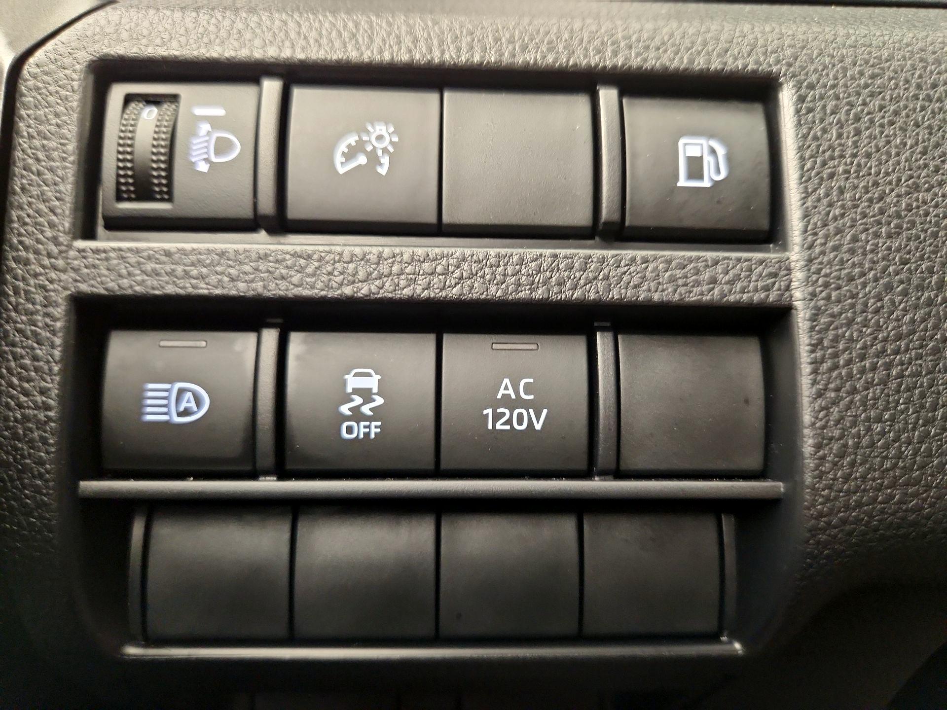 Thumbnail: 2026 Toyota 4Runner - 13