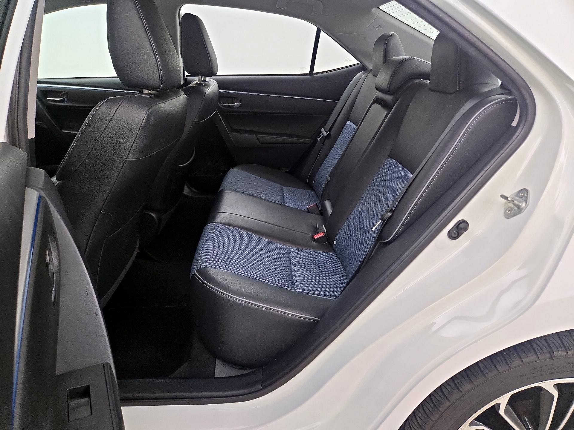 Thumbnail: 2016 Toyota Corolla - 19