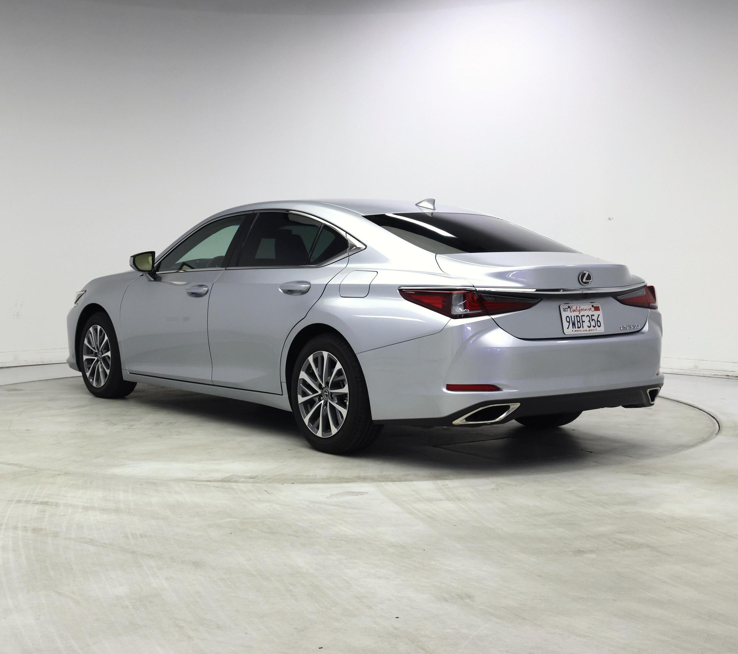 Thumbnail: 2025 Lexus ES - 2