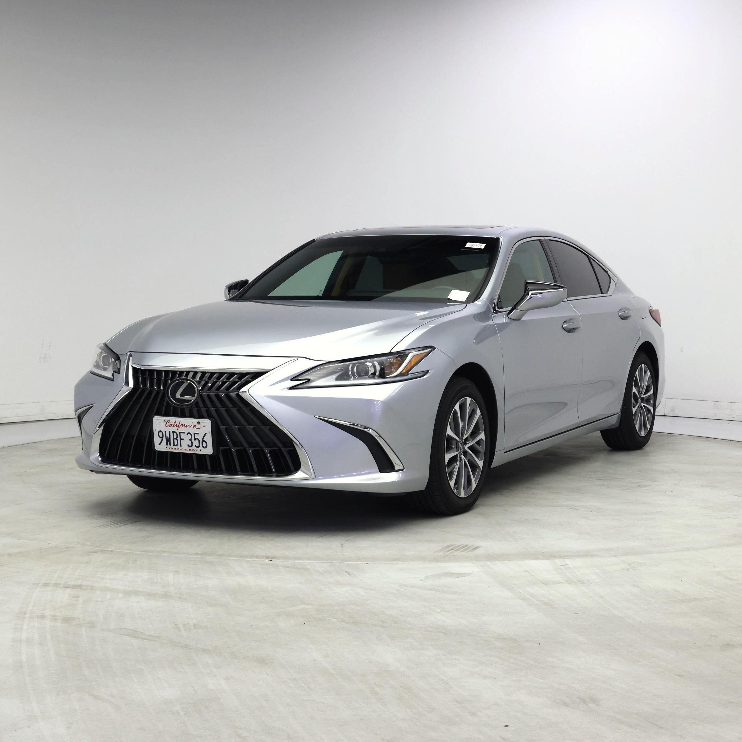 Thumbnail: 2025 Lexus ES - 4
