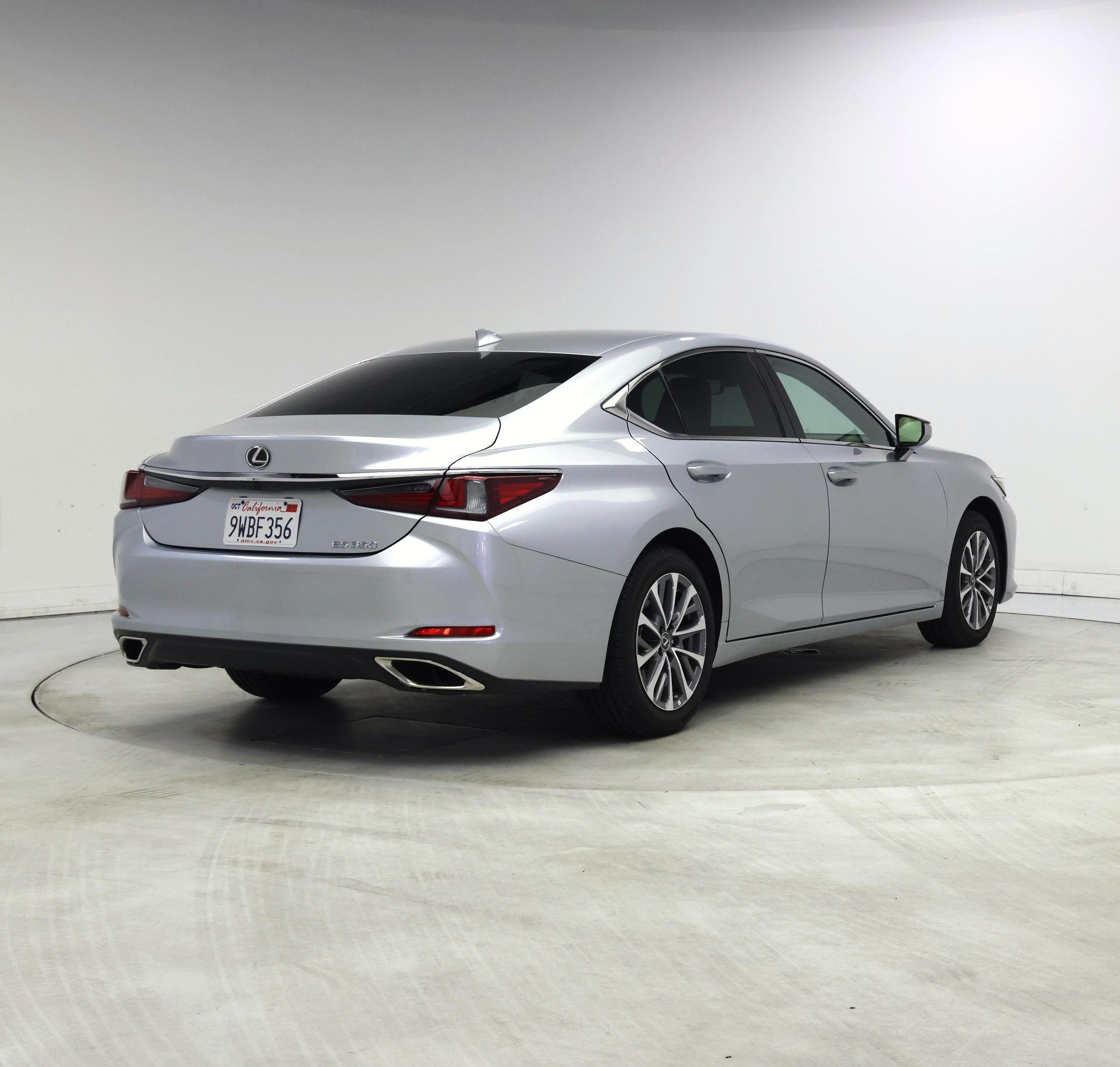 Thumbnail: 2025 Lexus ES - 8