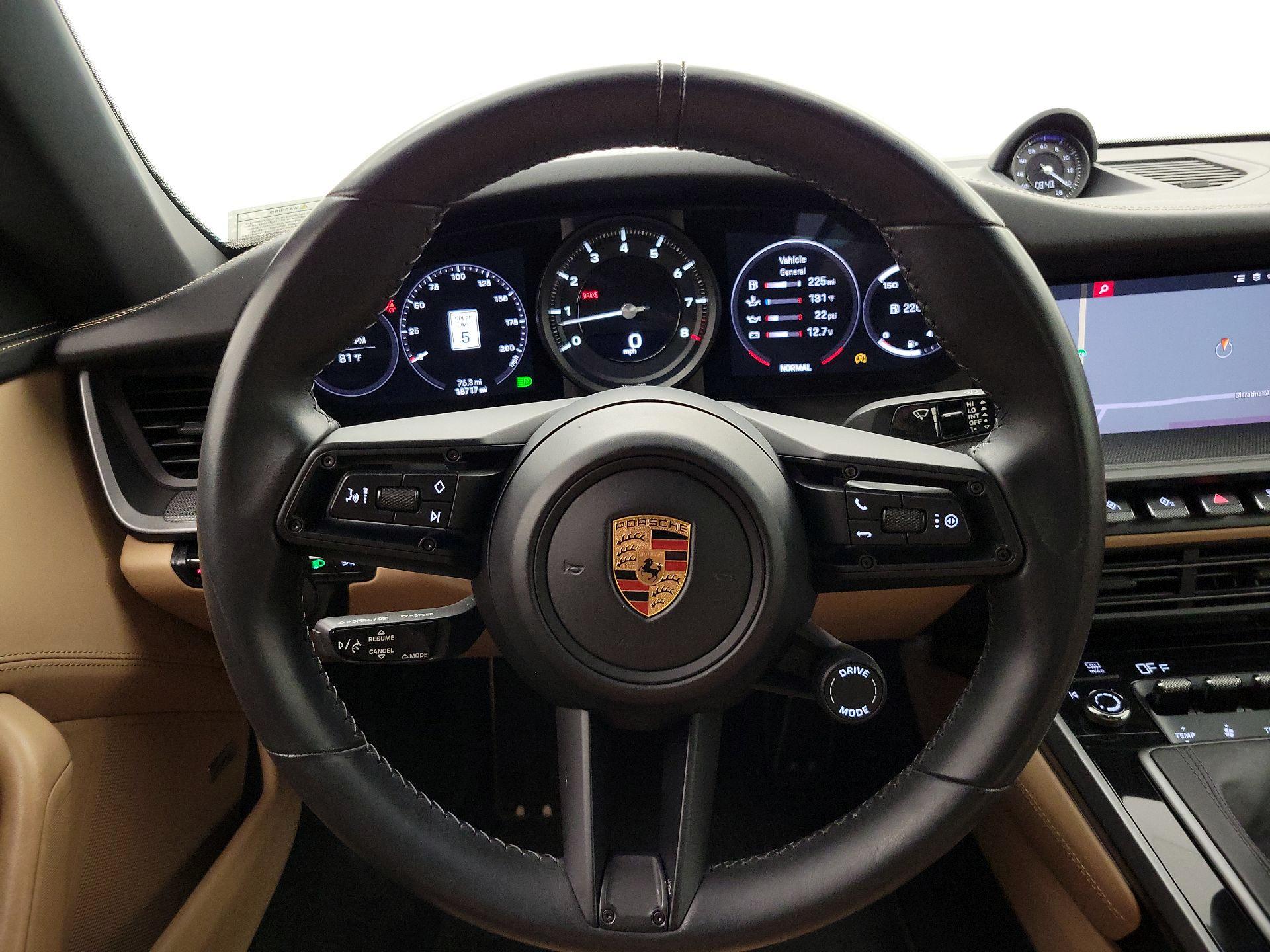 Thumbnail: 2020 Porsche 911 - 10