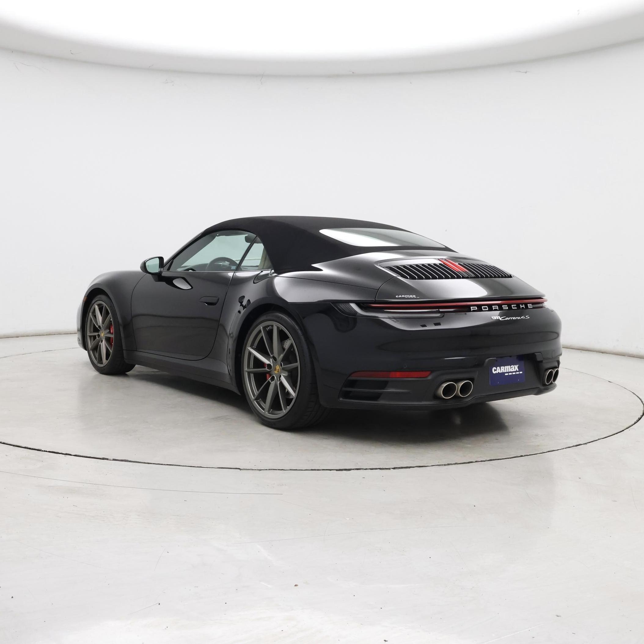 Thumbnail: 2020 Porsche 911 - 2