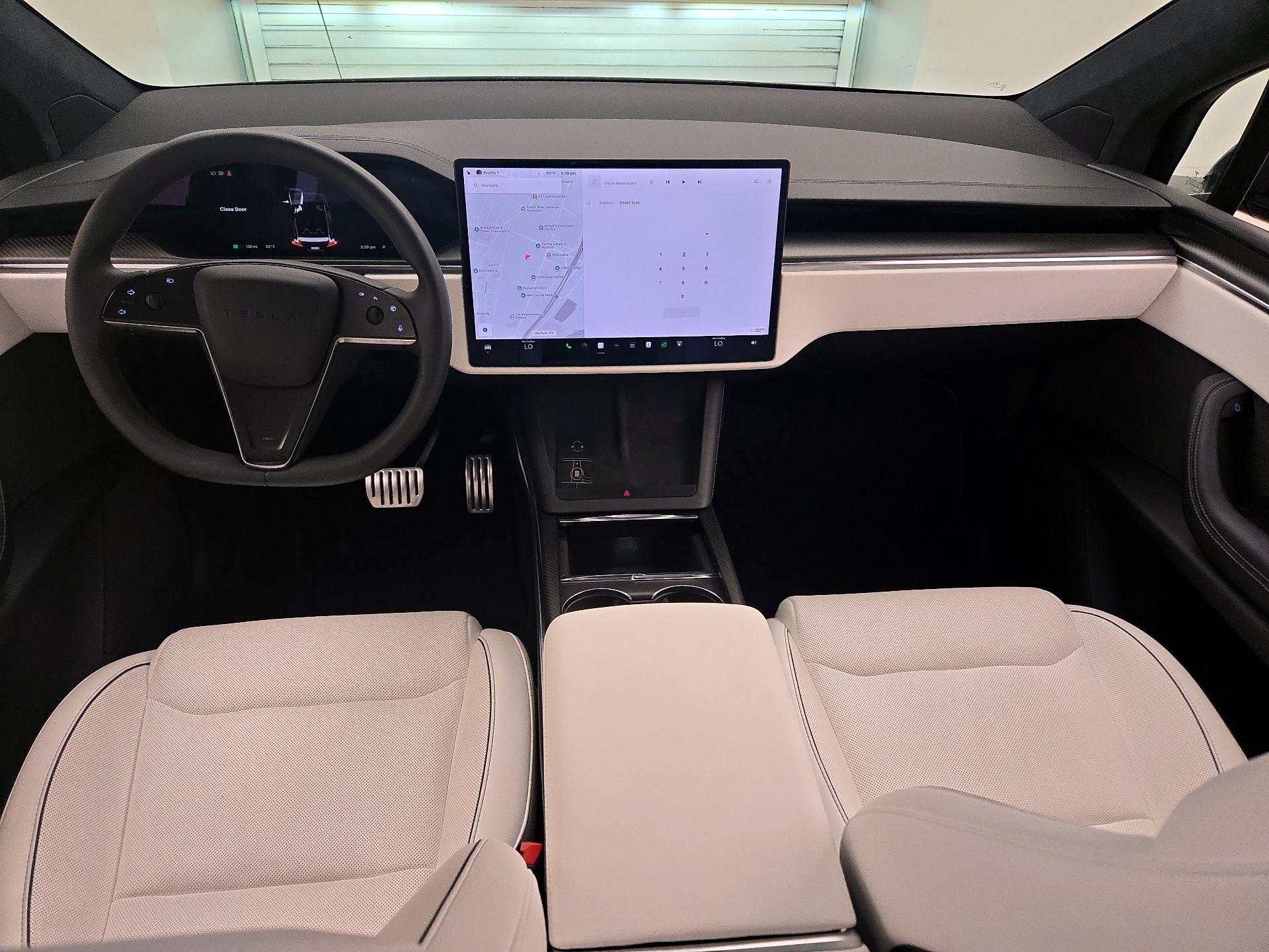 Thumbnail: 2024 Tesla Model X - 9