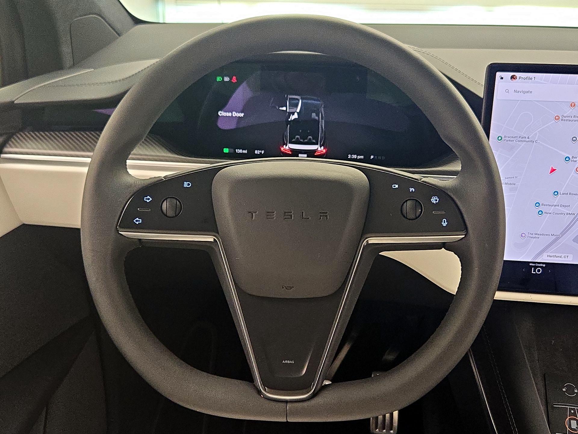 Thumbnail: 2024 Tesla Model X - 10