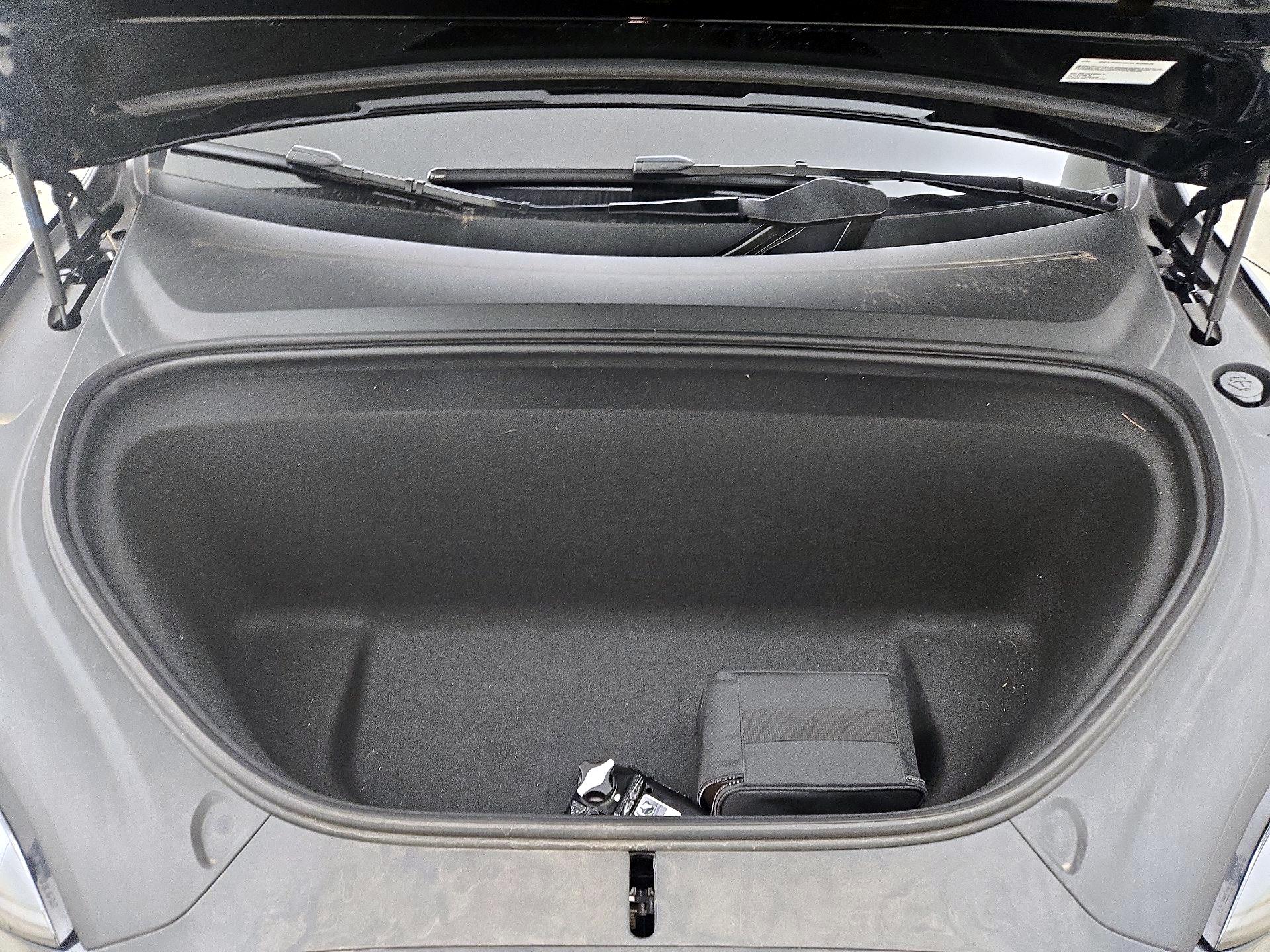 Thumbnail: 2024 Tesla Model X - 18