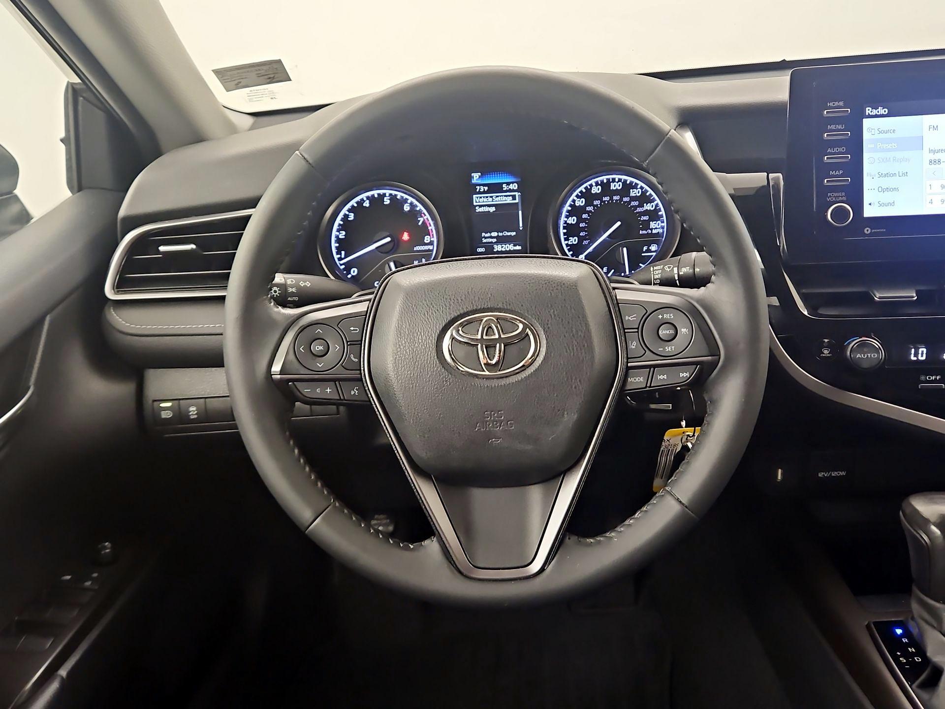 Thumbnail: 2023 Toyota Camry - 10
