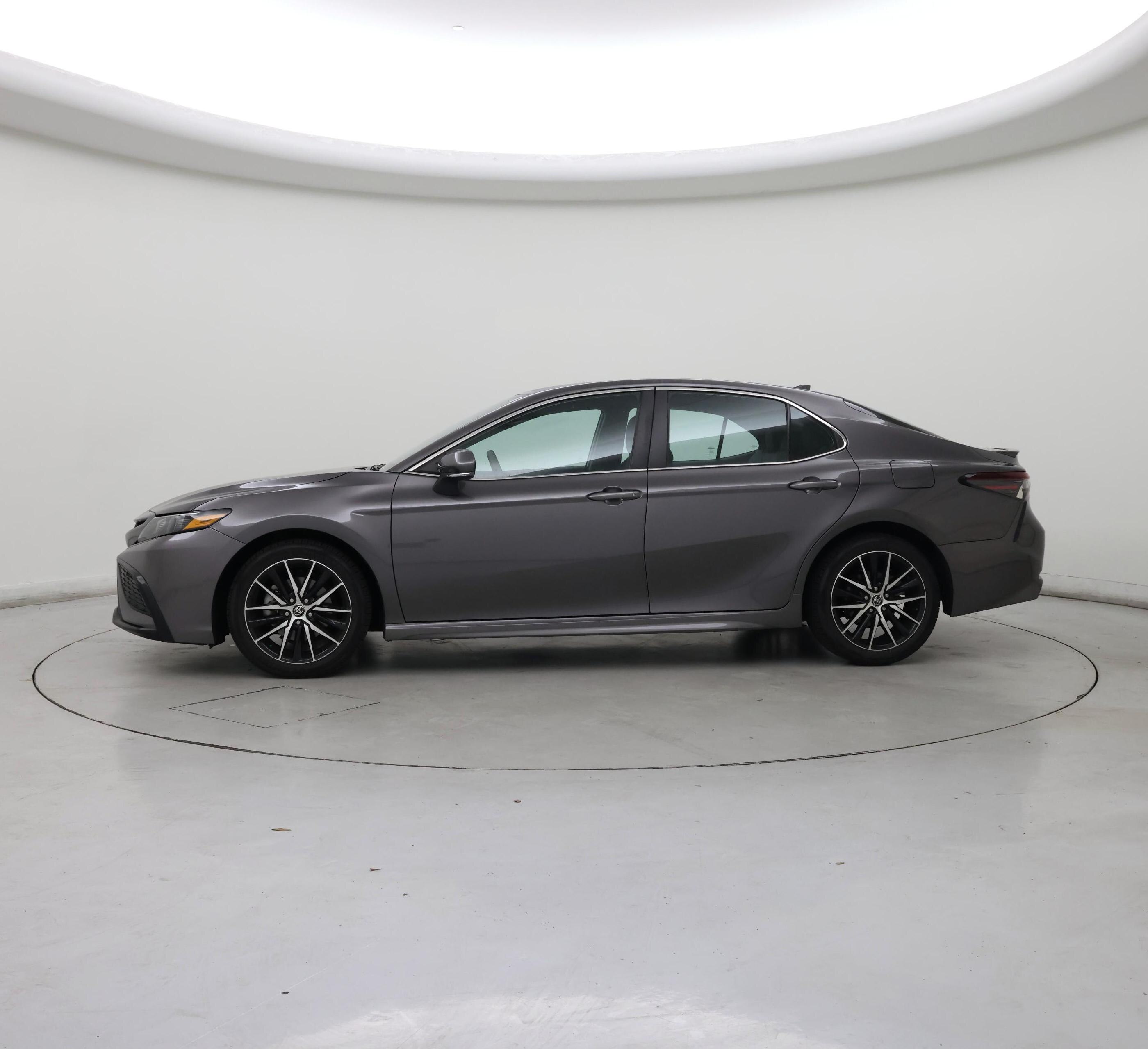 Thumbnail: 2023 Toyota Camry - 3